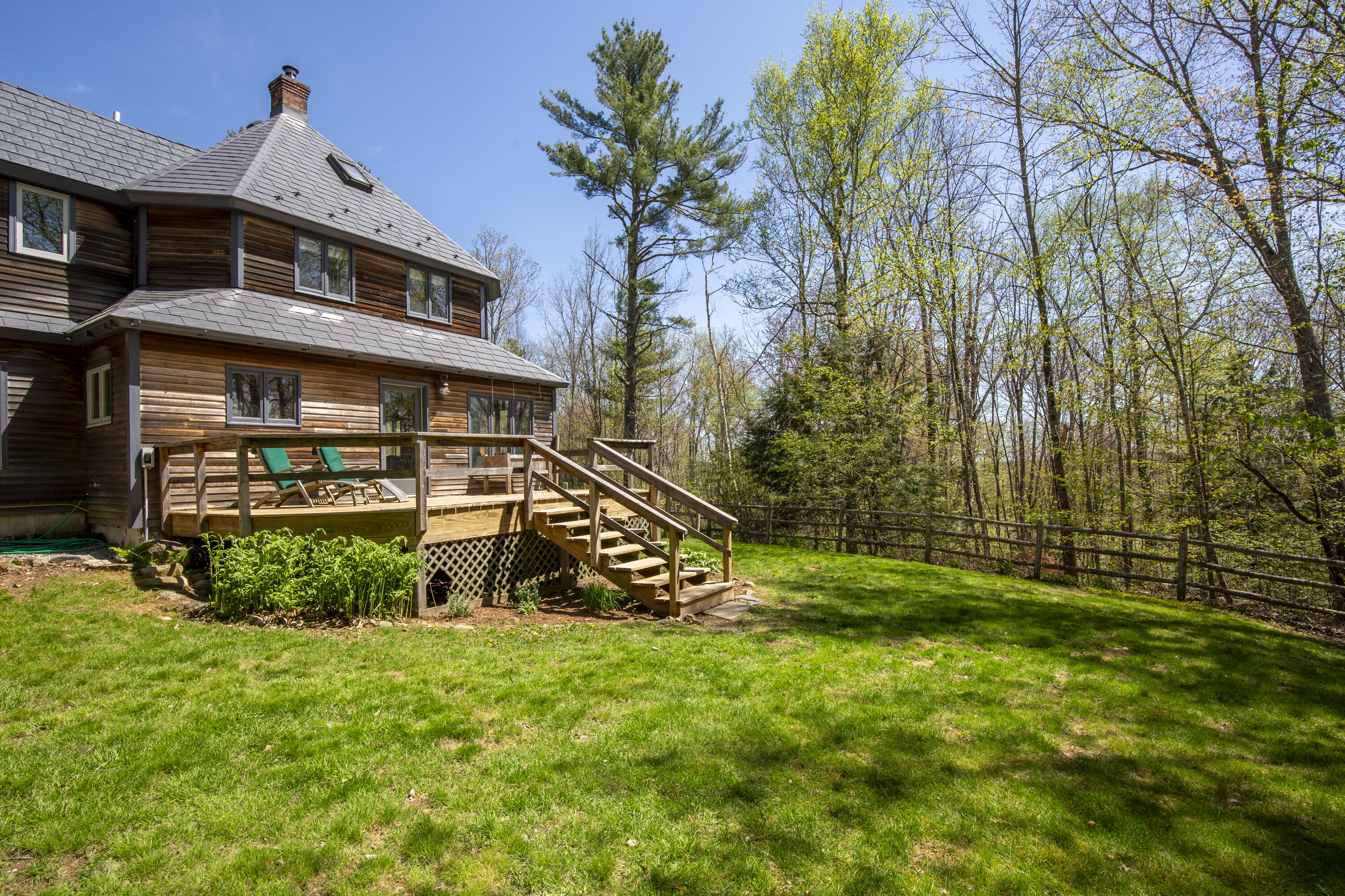 121 Heal Road