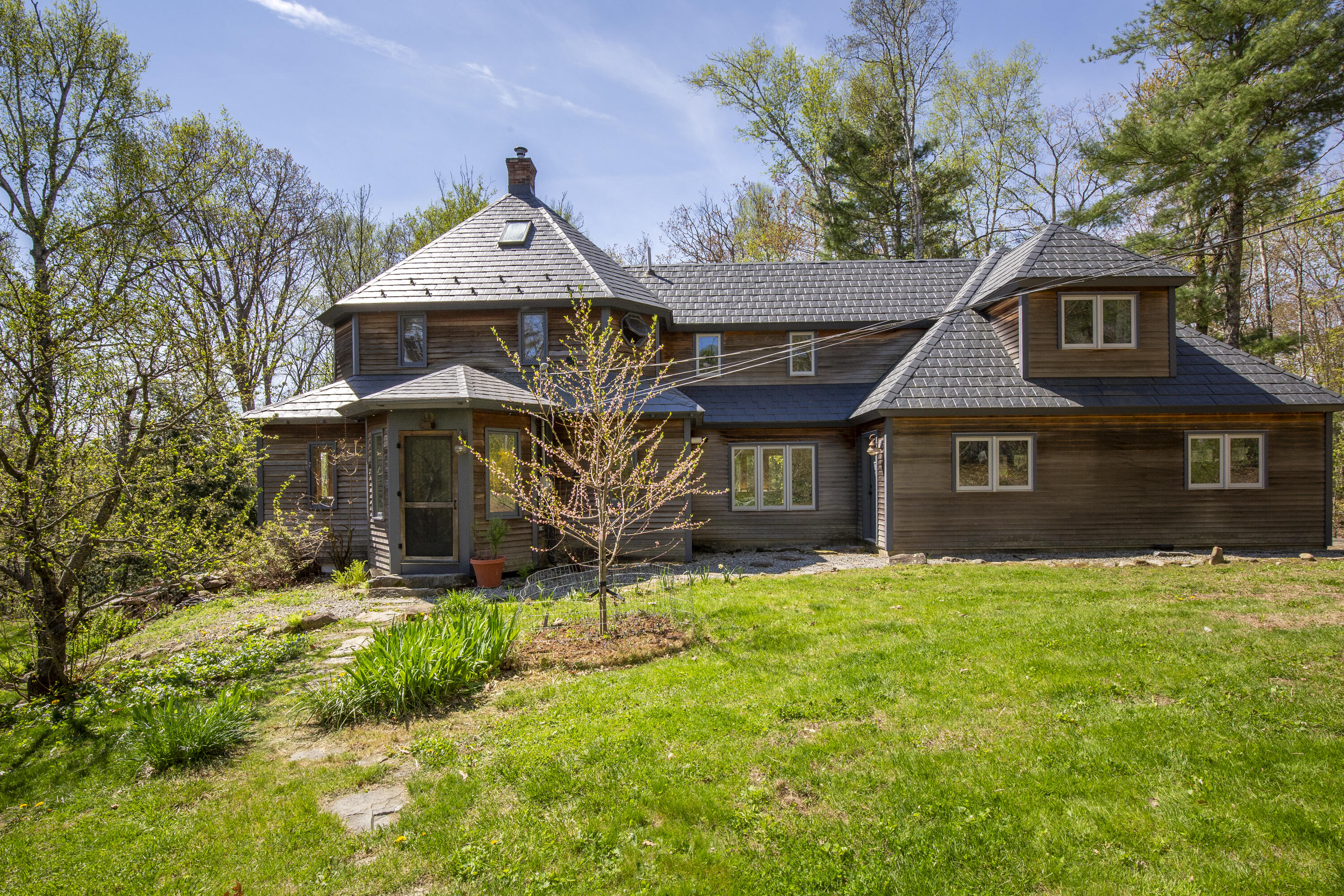 121 Heal Road