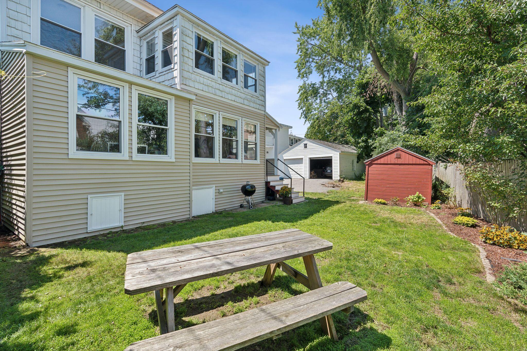 23-25 Deerfield Road