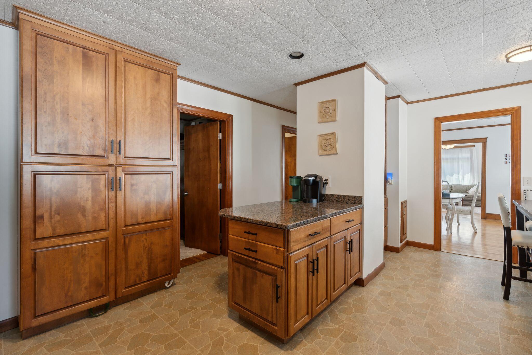 23-25 Deerfield Road