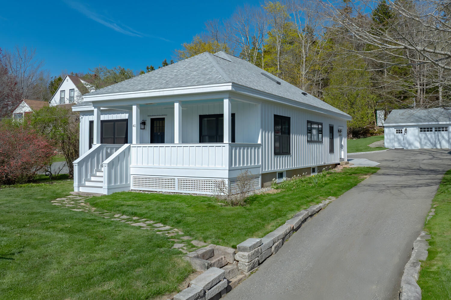 41 Main-Seal Harbor Street