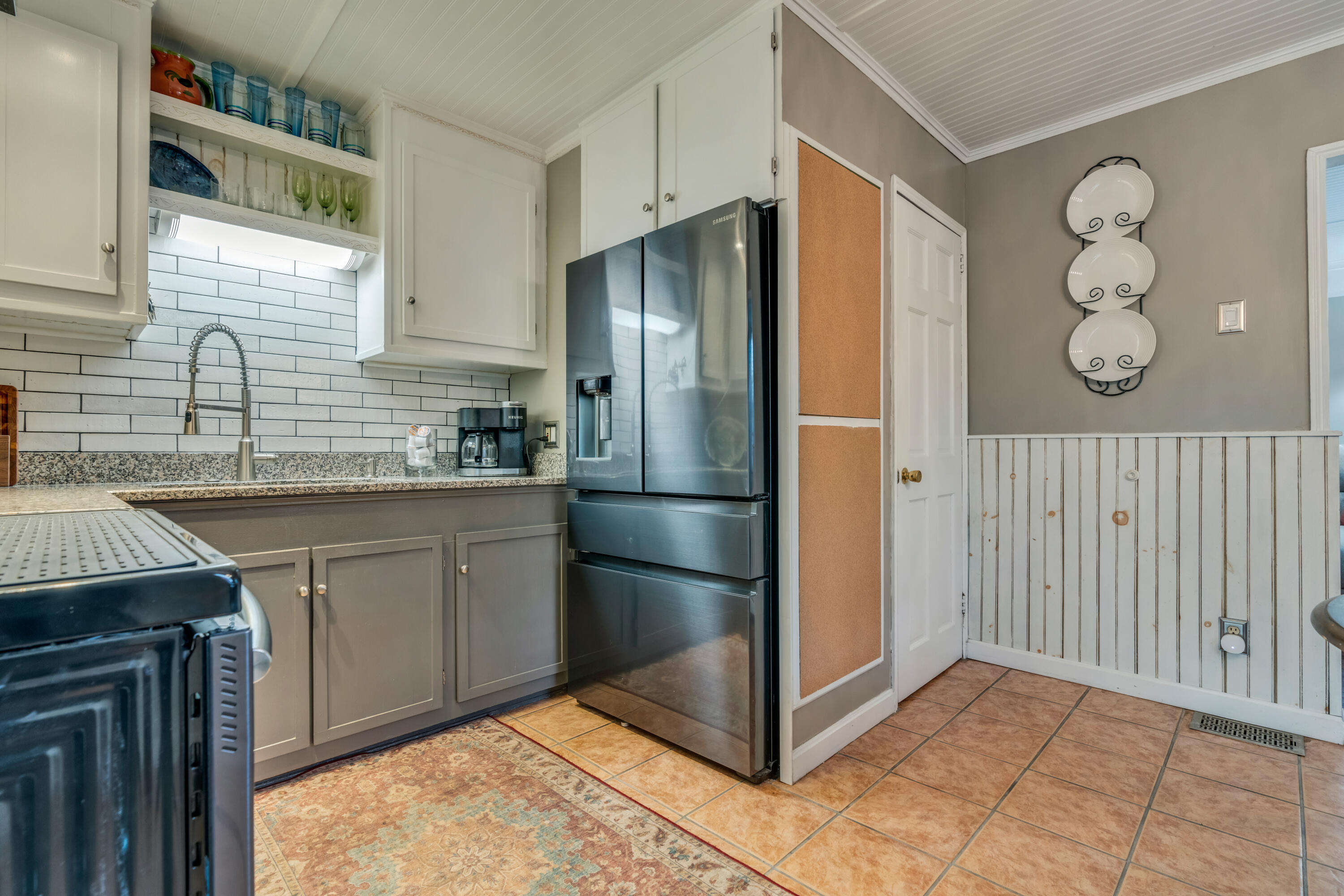 49 Longfellow Drive