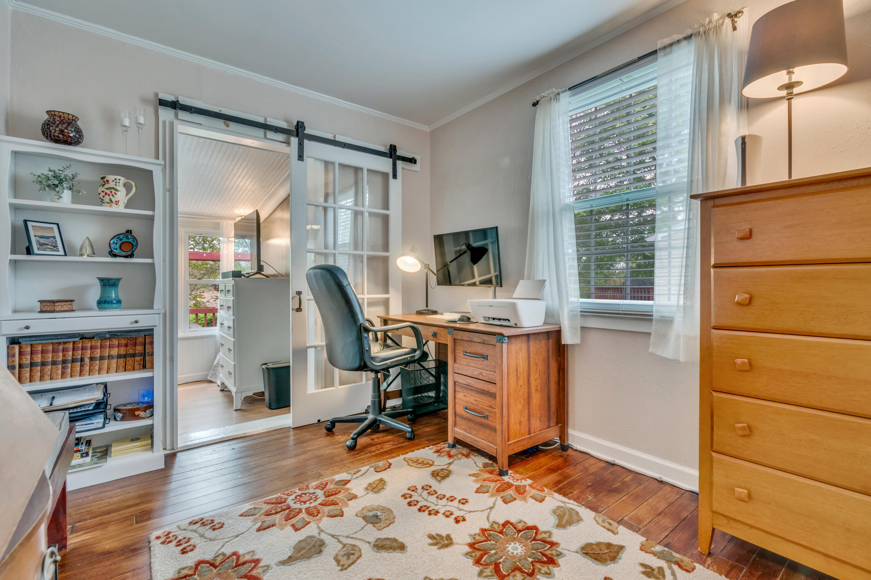 49 Longfellow Drive