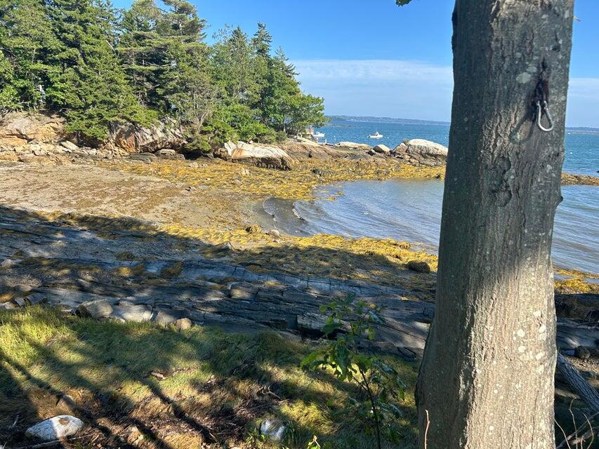 13 & 13A Bustins Island