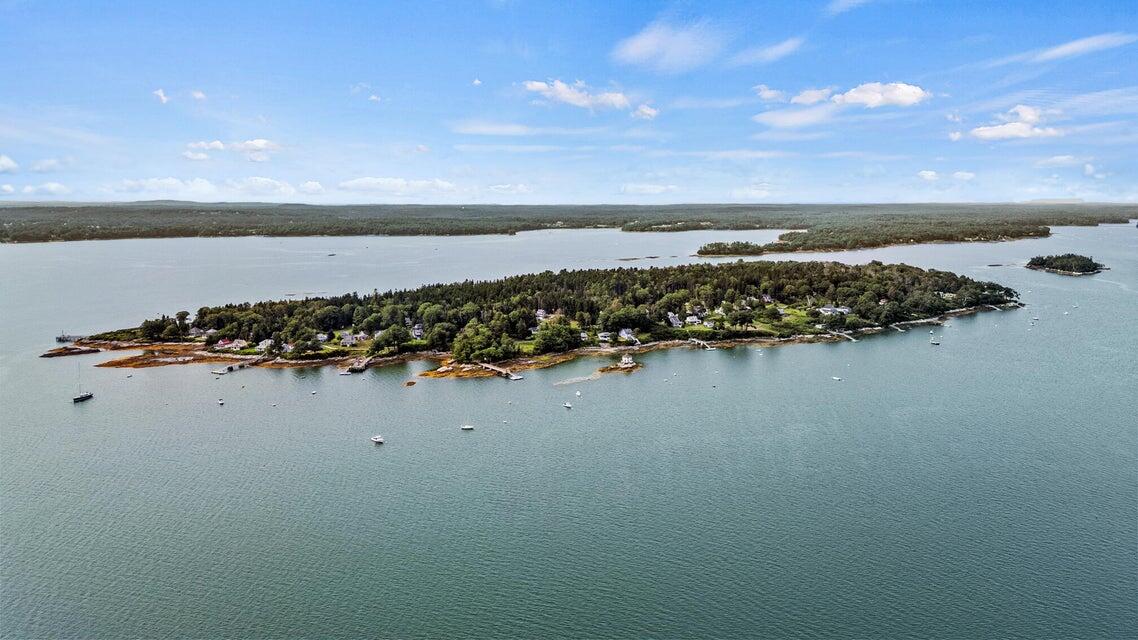 13 & 13A Bustins Island