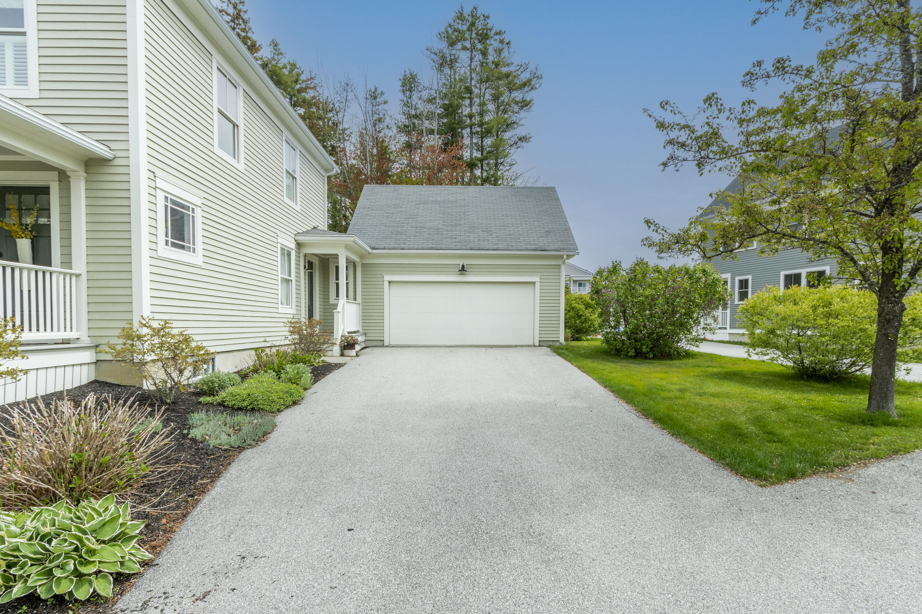 18 Ballantyne Drive