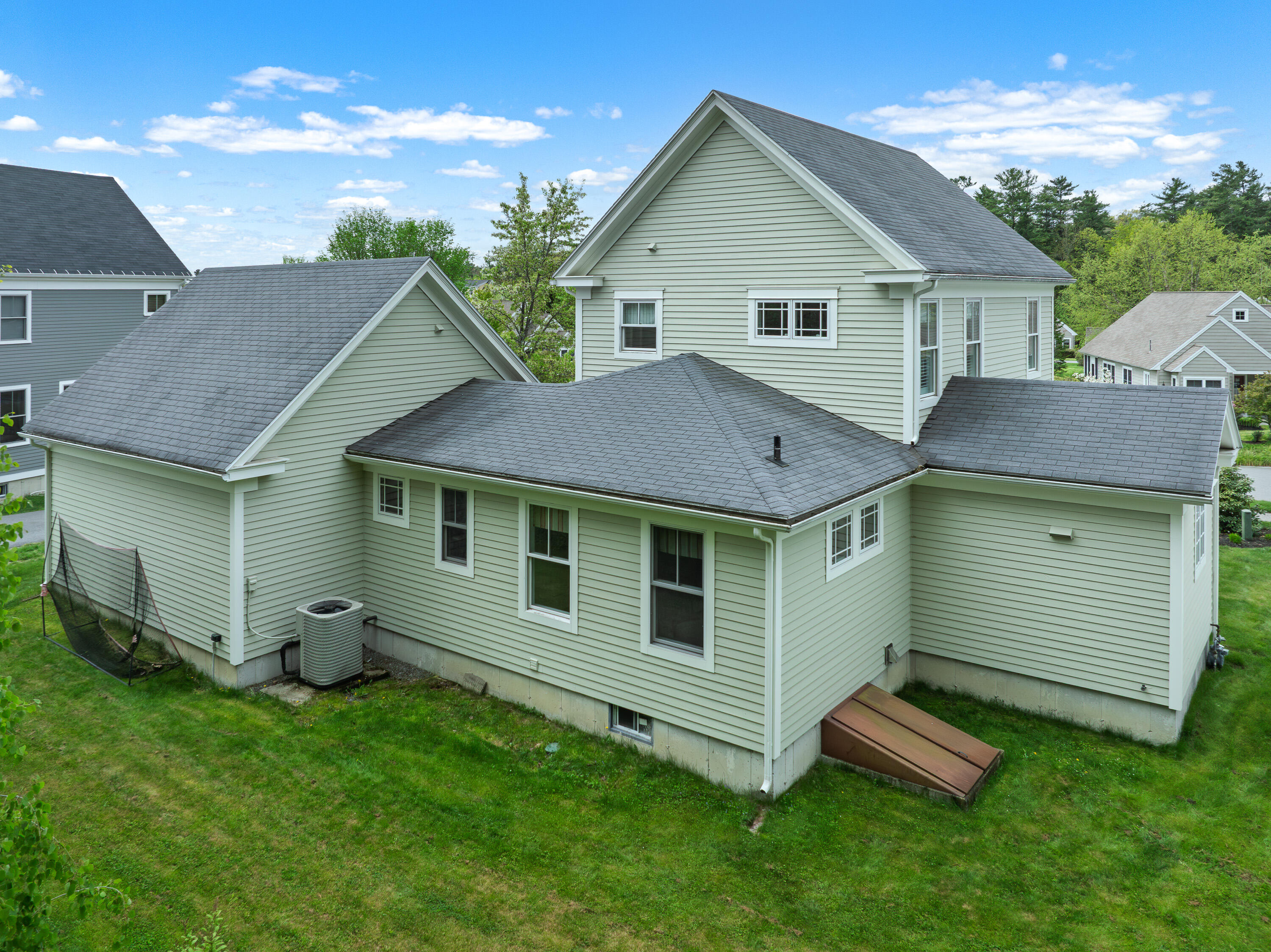 18 Ballantyne Drive