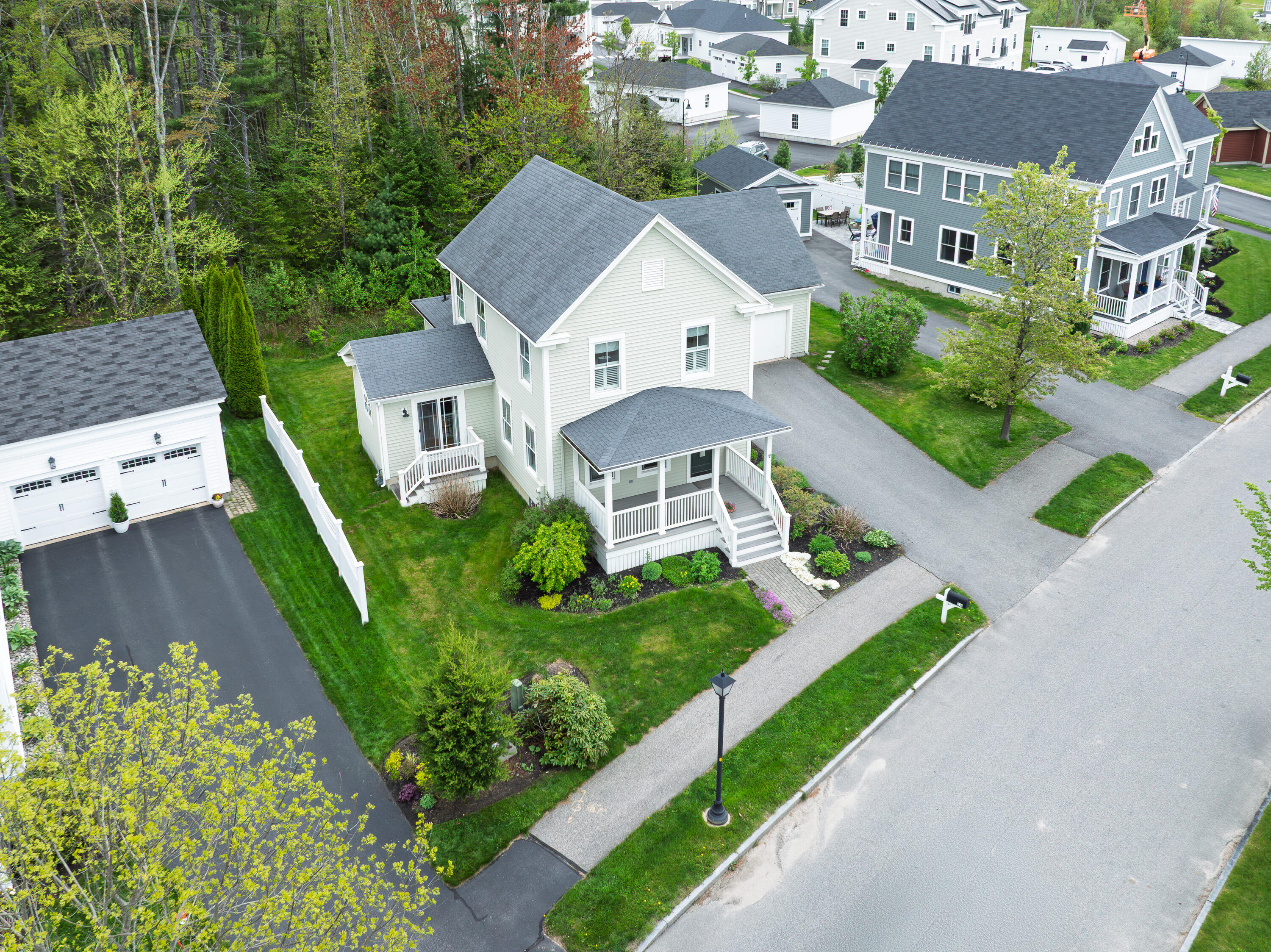 18 Ballantyne Drive