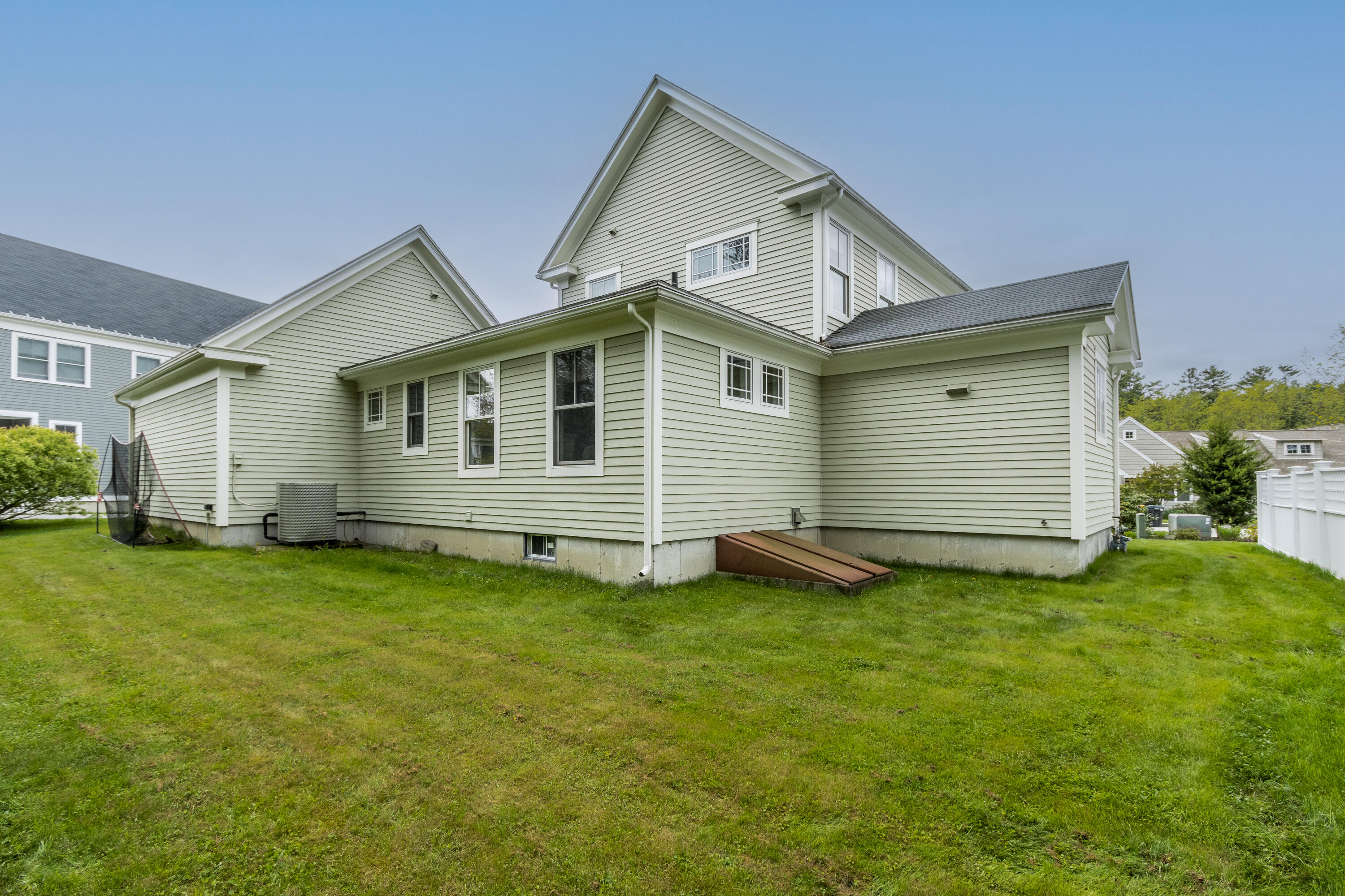 18 Ballantyne Drive