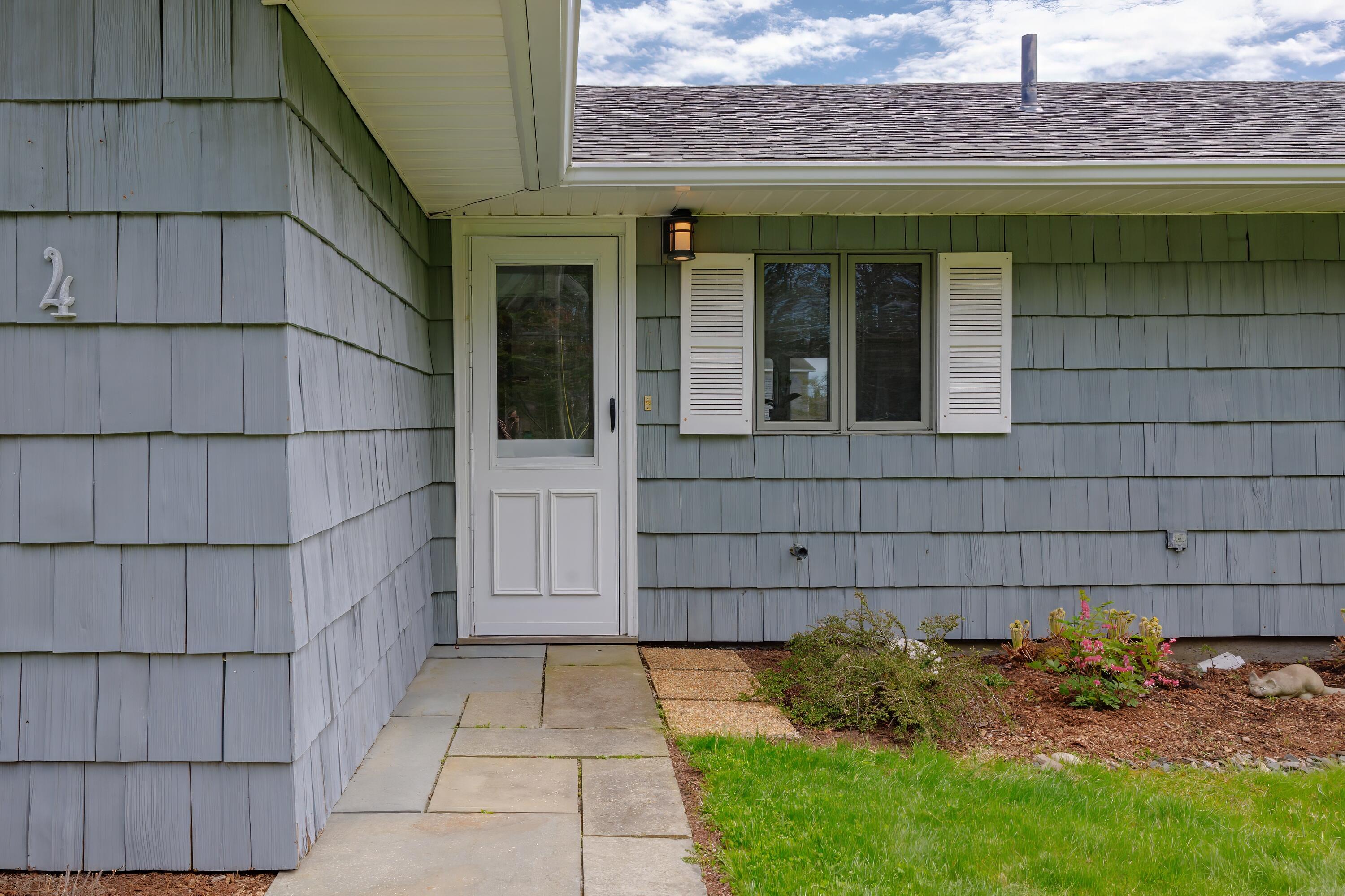 4 Seawall Point Lane