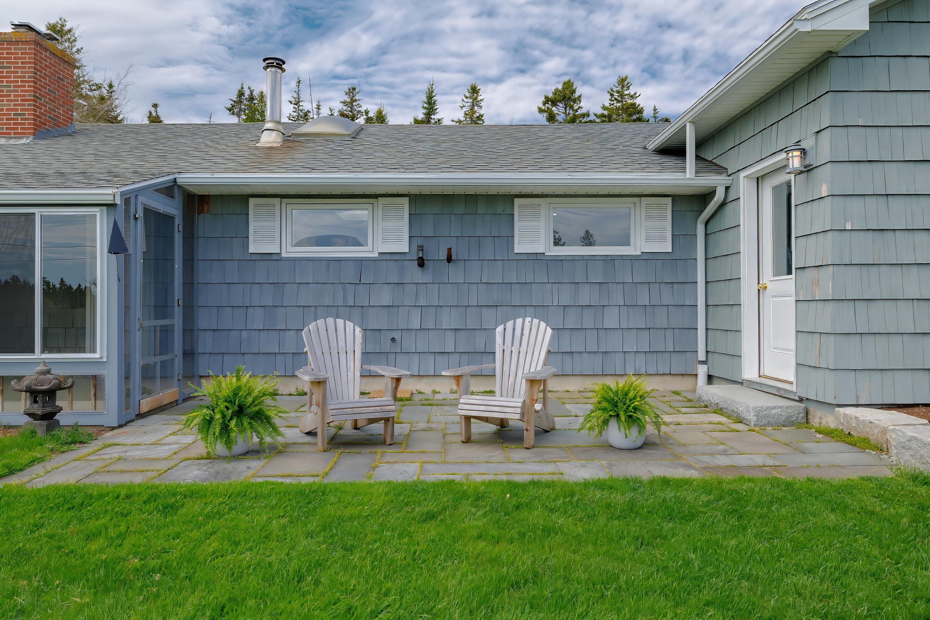 4 Seawall Point Lane