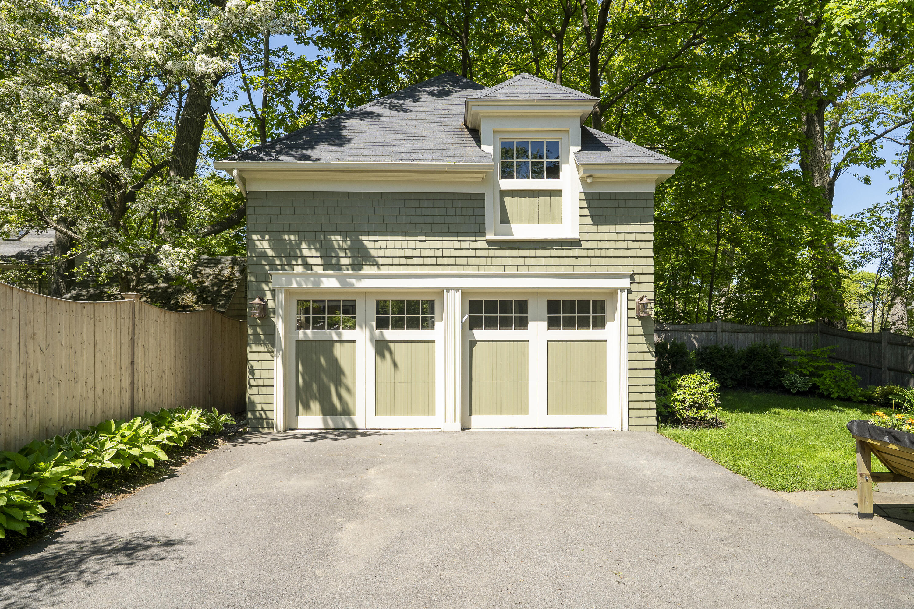 34 Glenwood Avenue