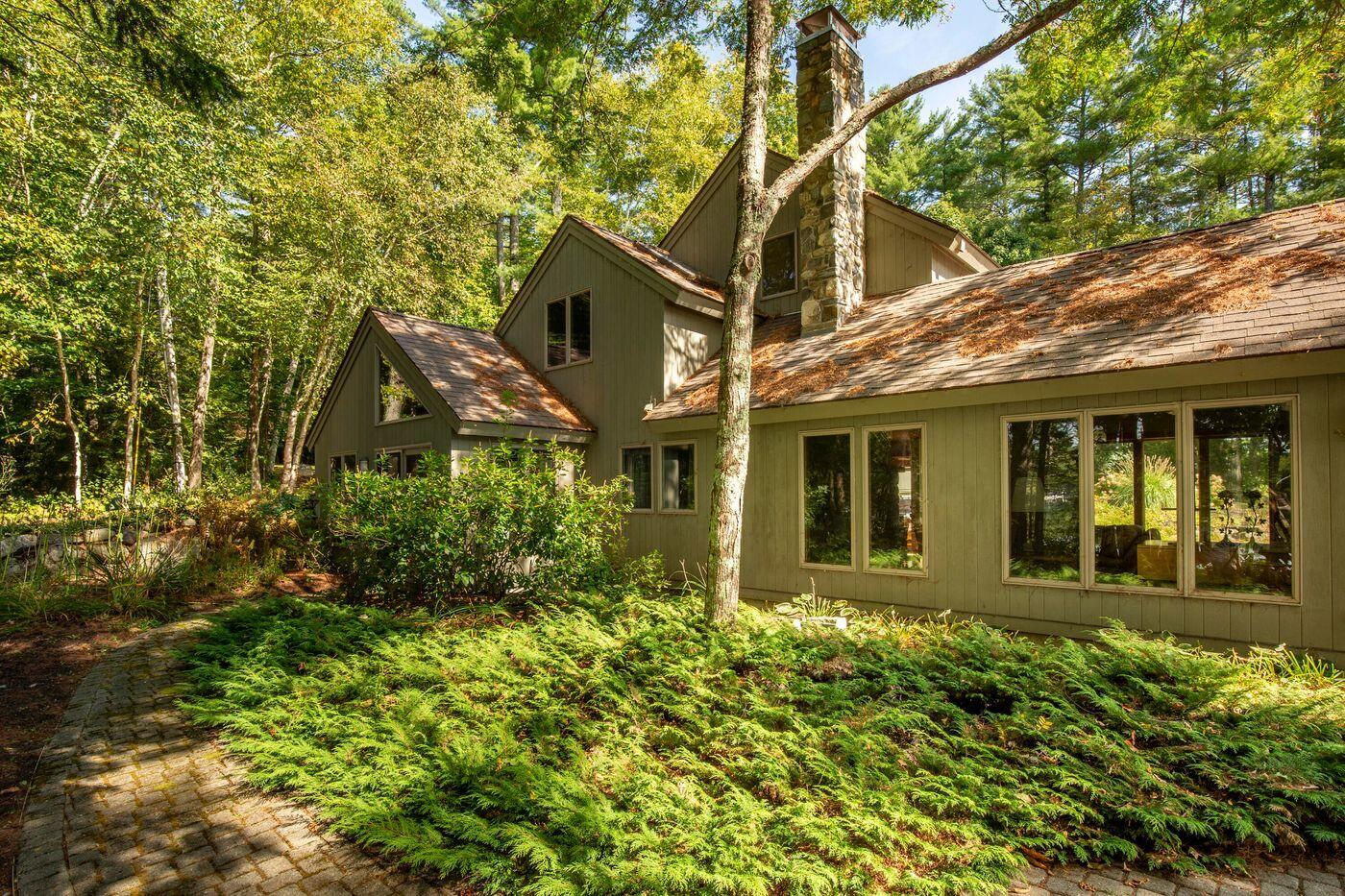 85 Provost Road