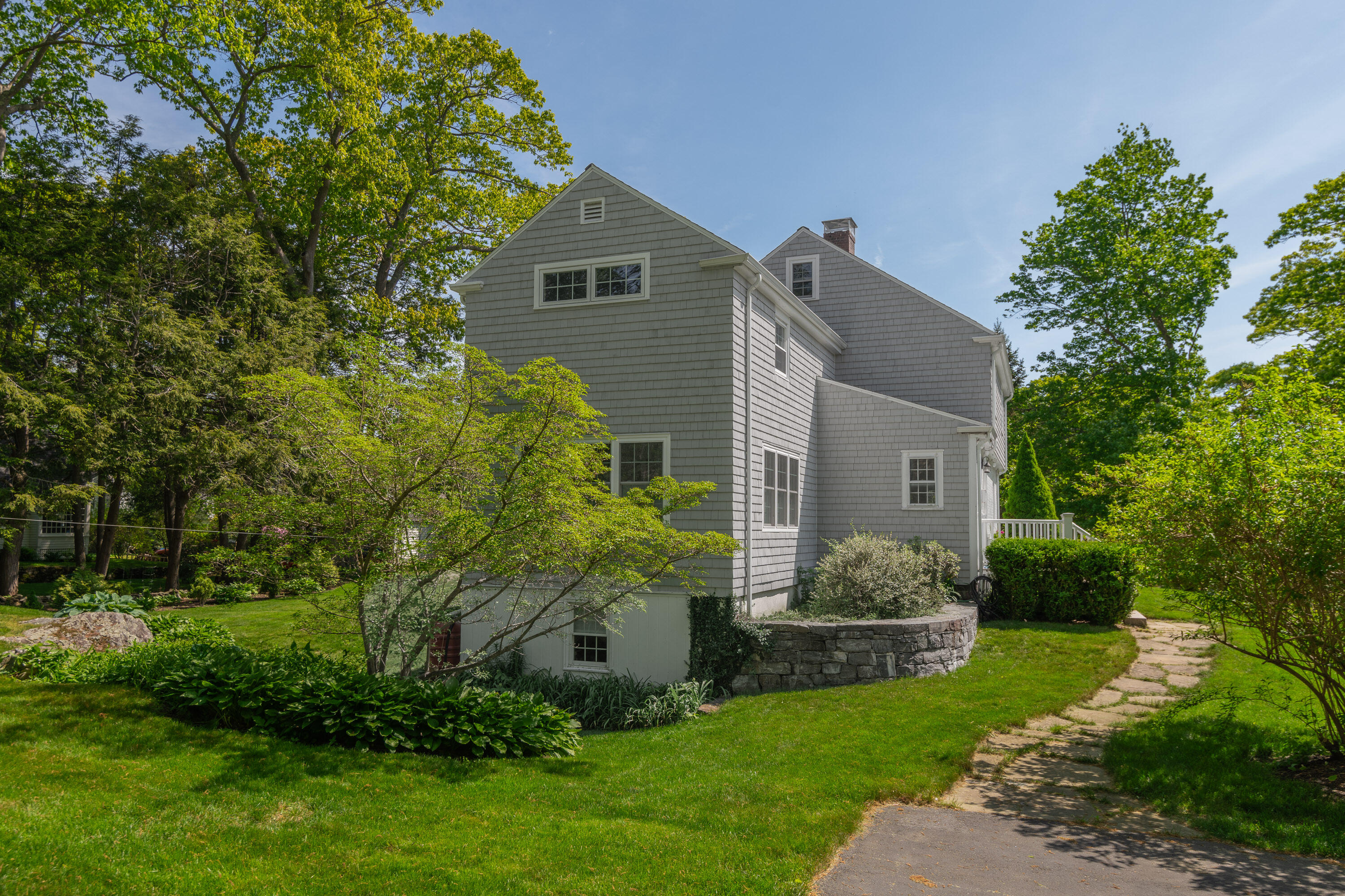 19 Rocky Hill Road