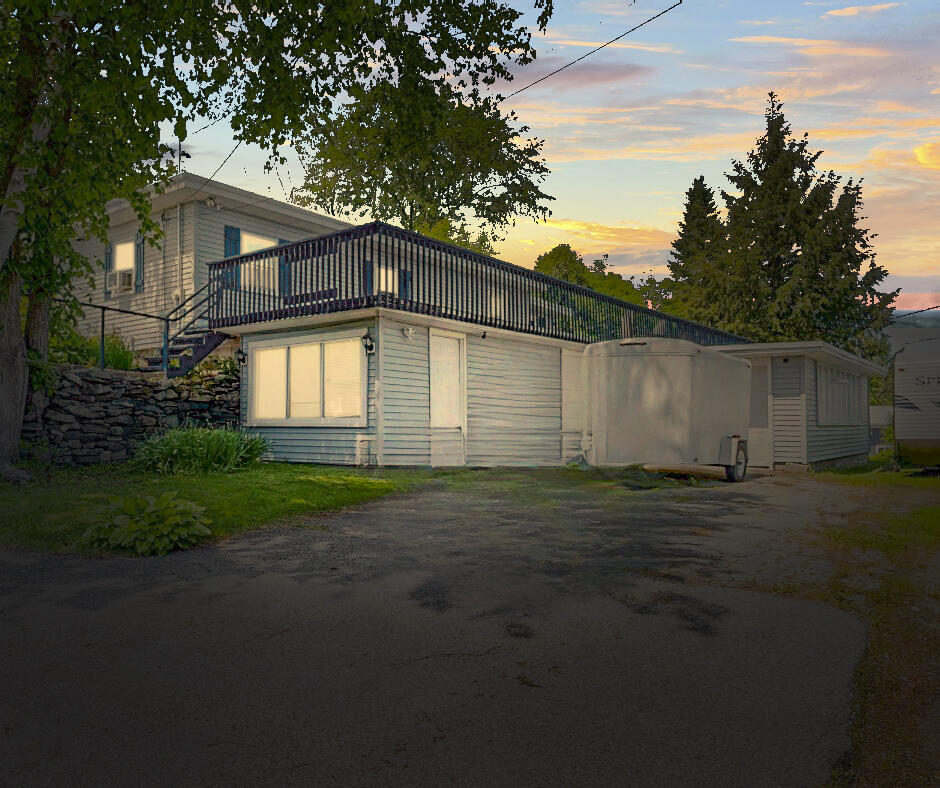 533 Pleasant Street