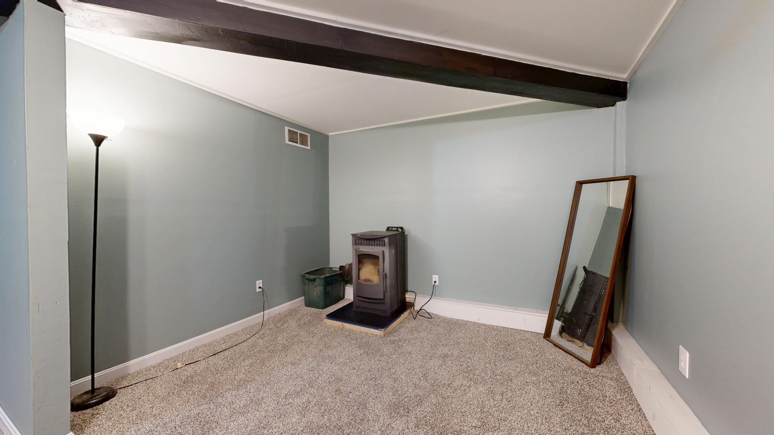 533 Pleasant Street