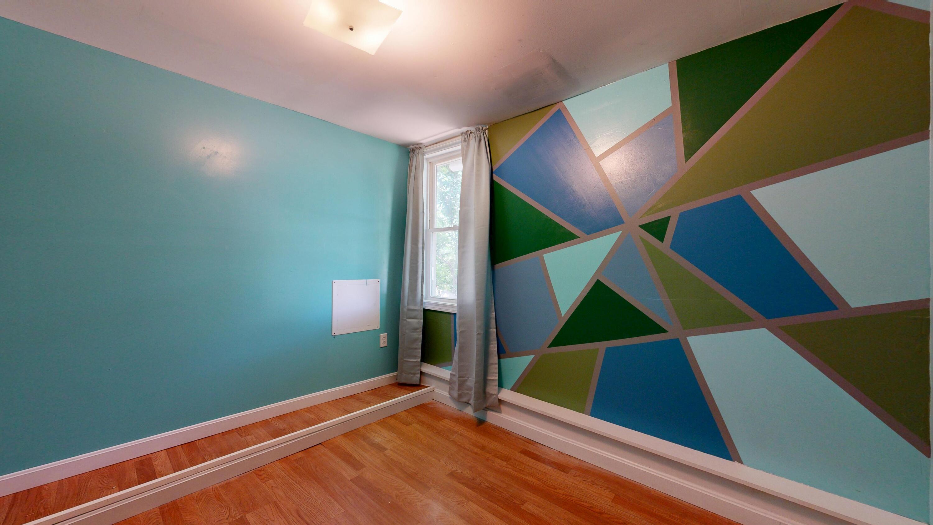 533 Pleasant Street