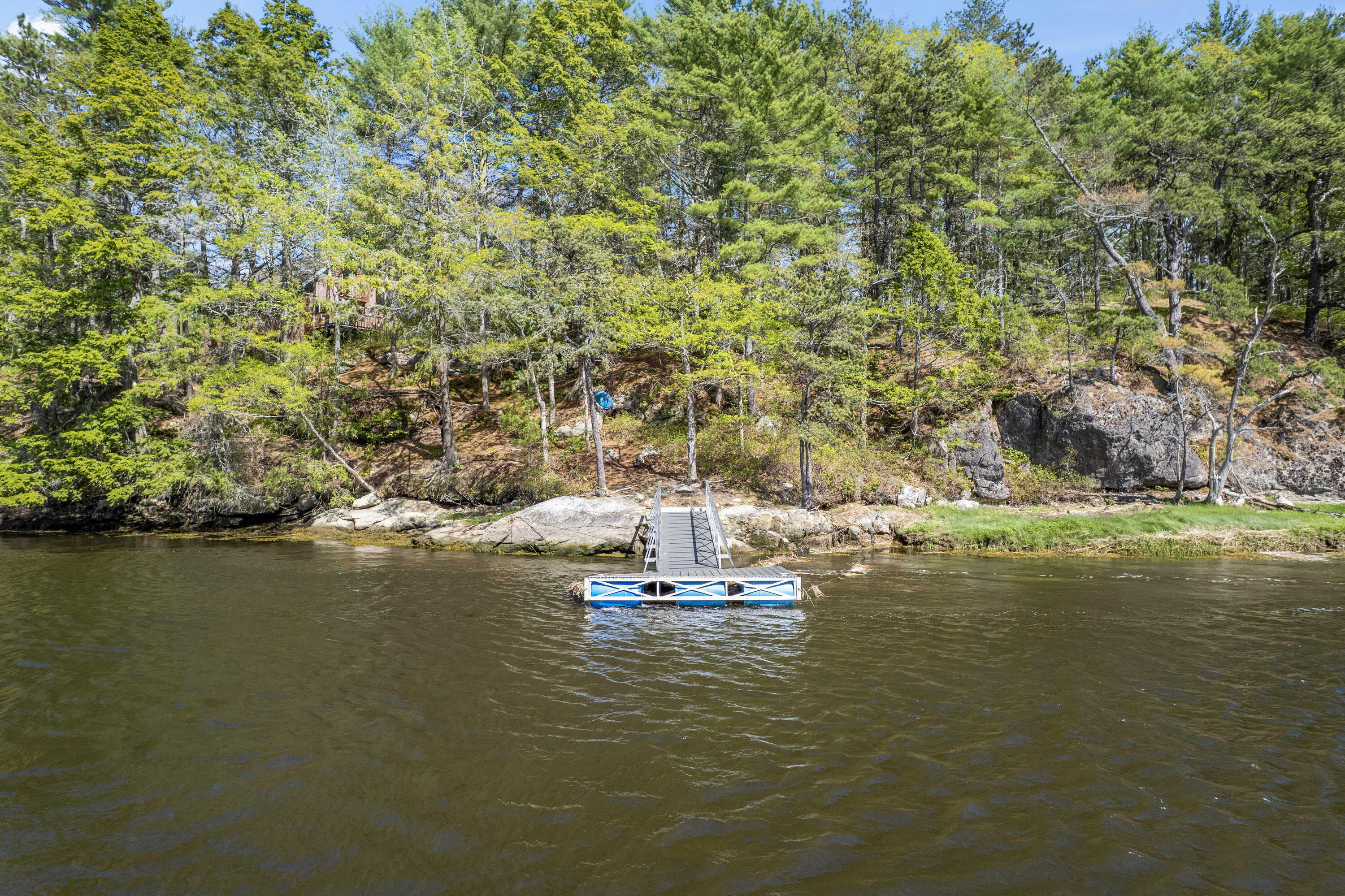 11 Pitch Pine Lane