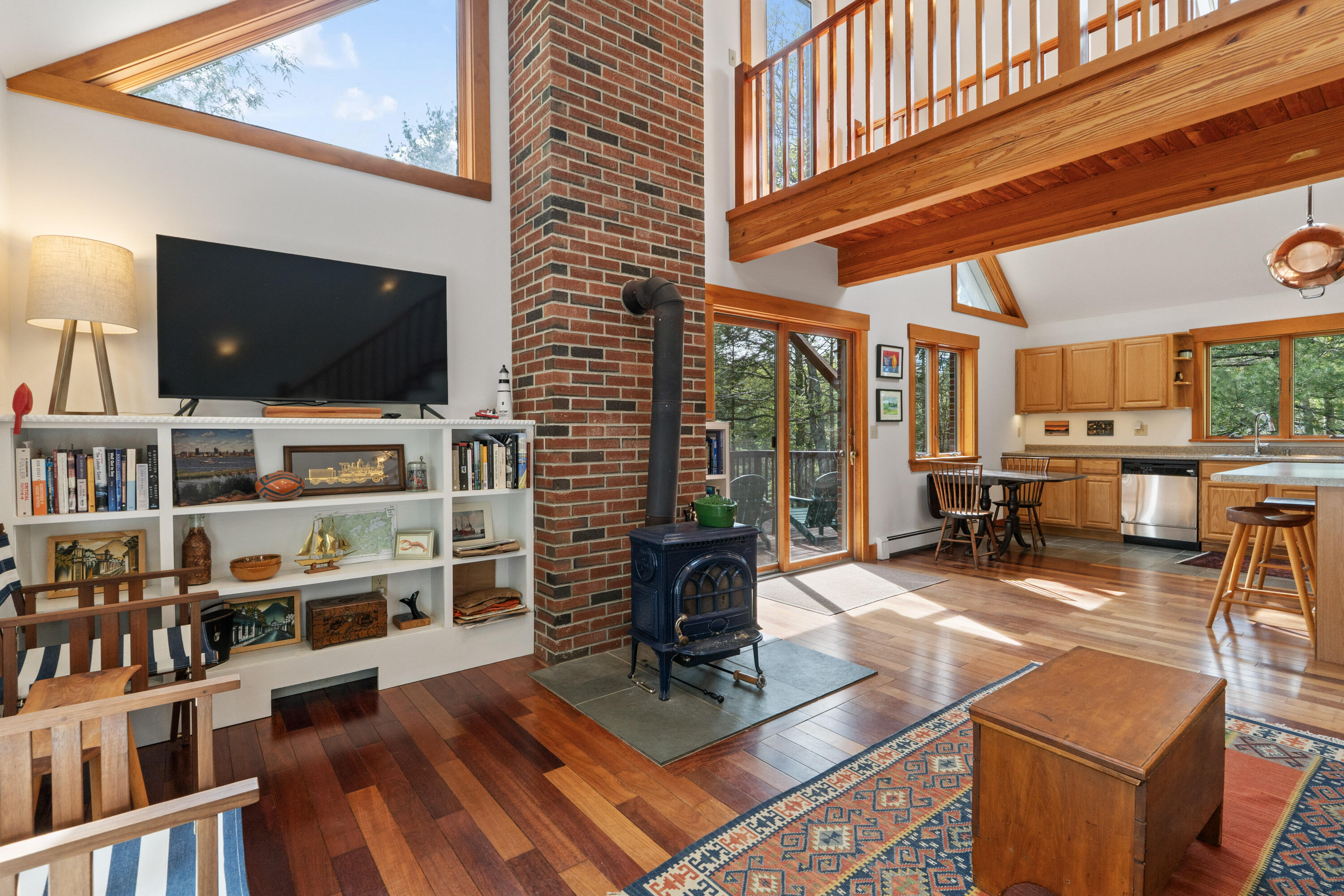 11 Pitch Pine Lane