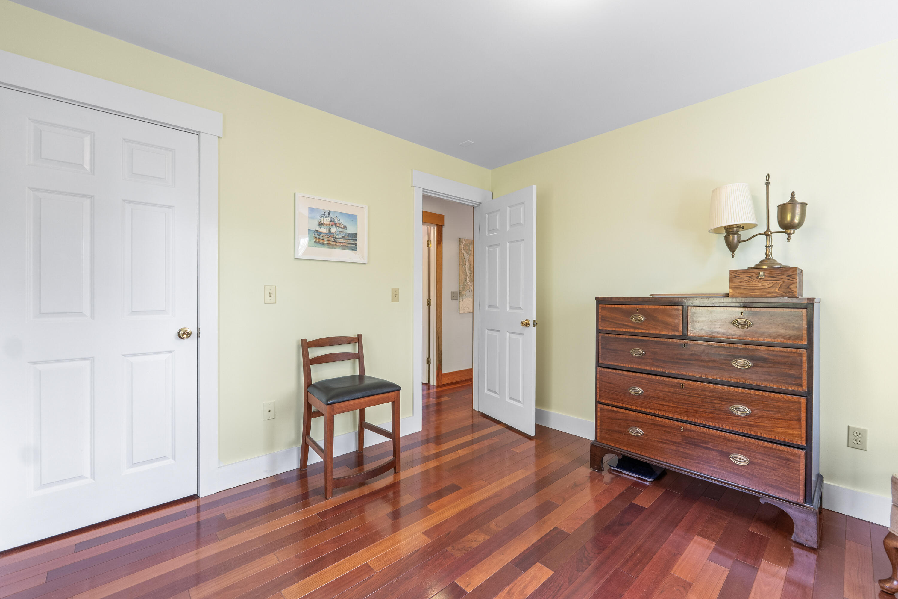 11 Pitch Pine Lane
