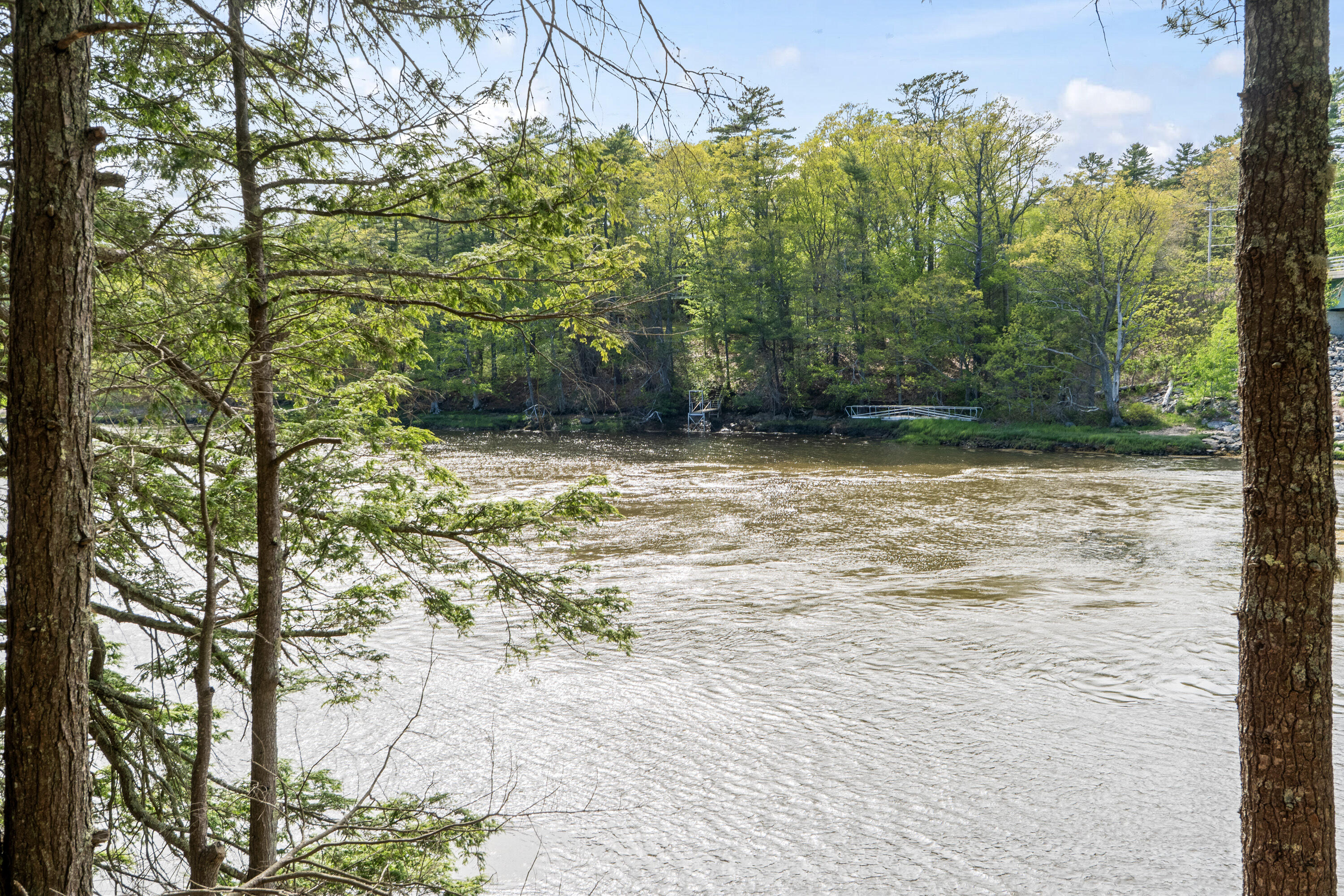 11 Pitch Pine Lane