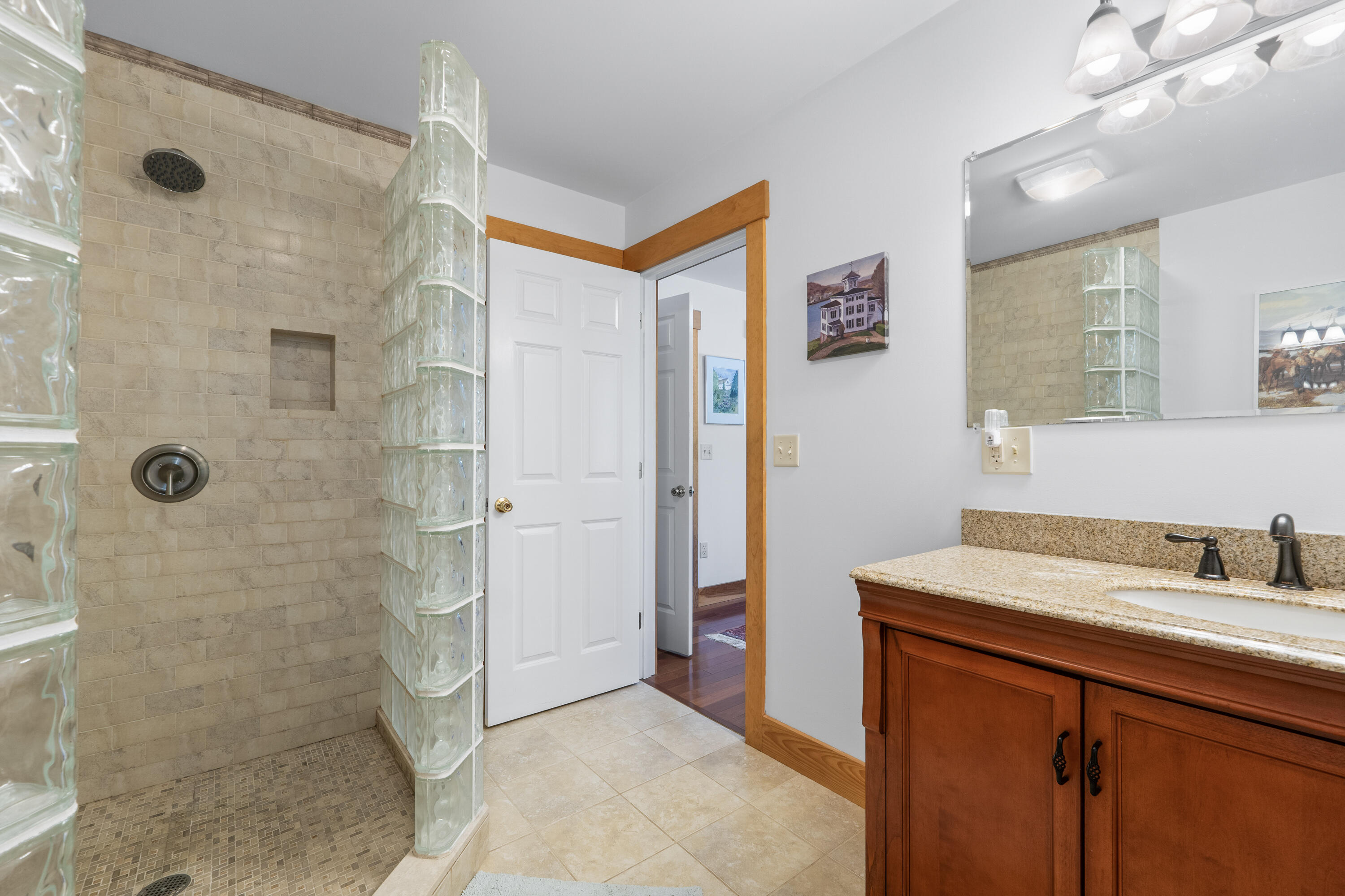 11 Pitch Pine Lane