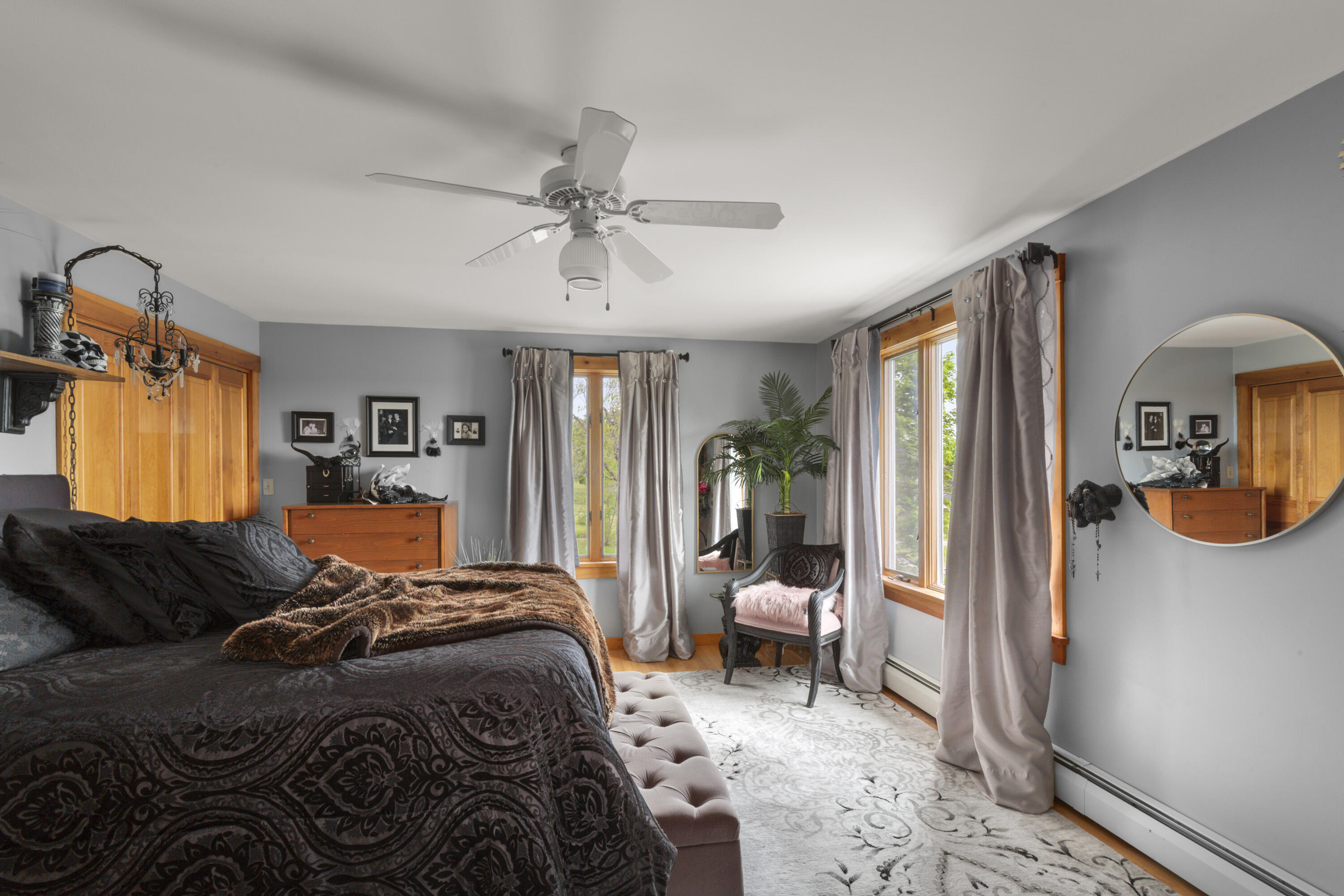 93 Ingraham Drive