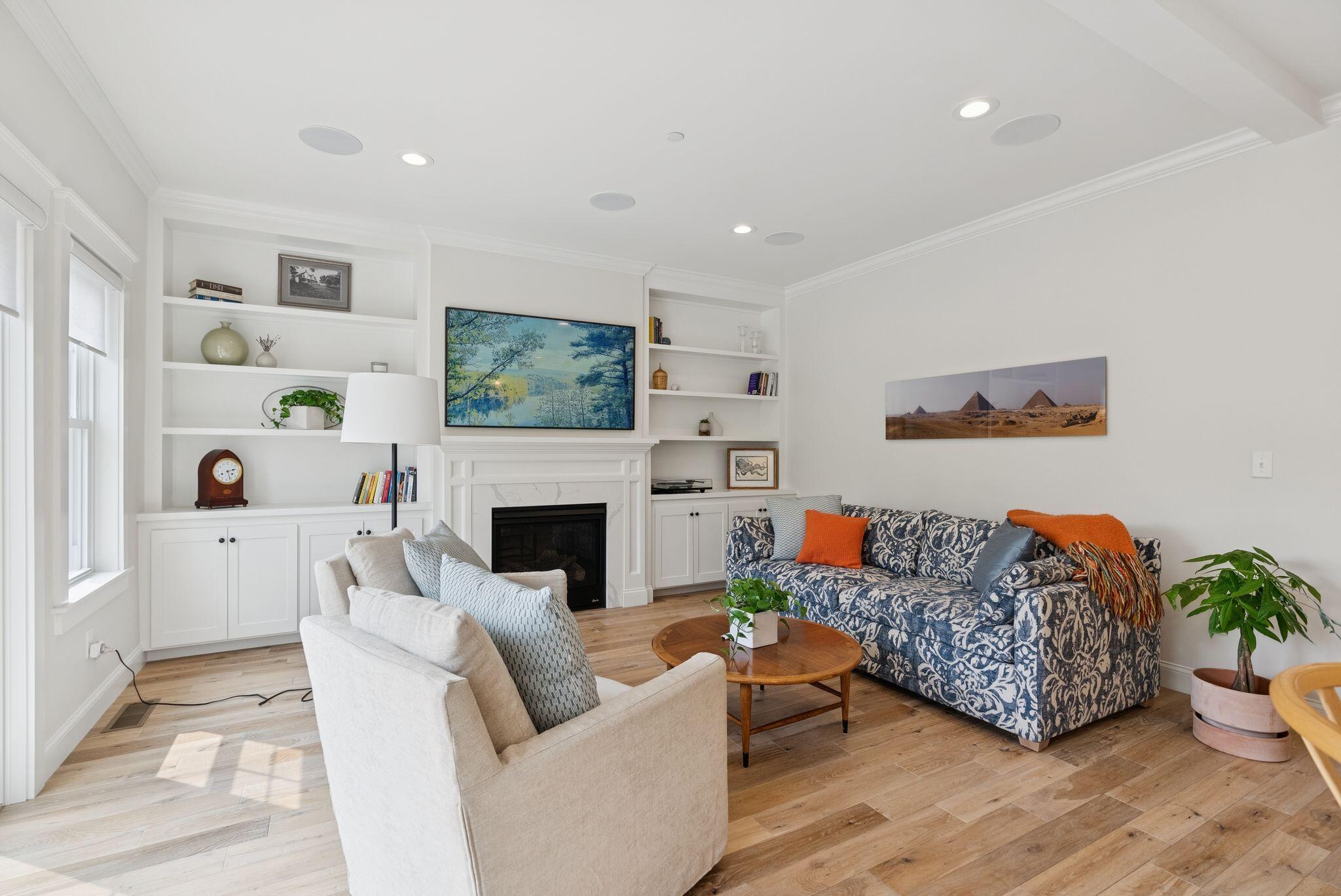 25 Benjamin Way