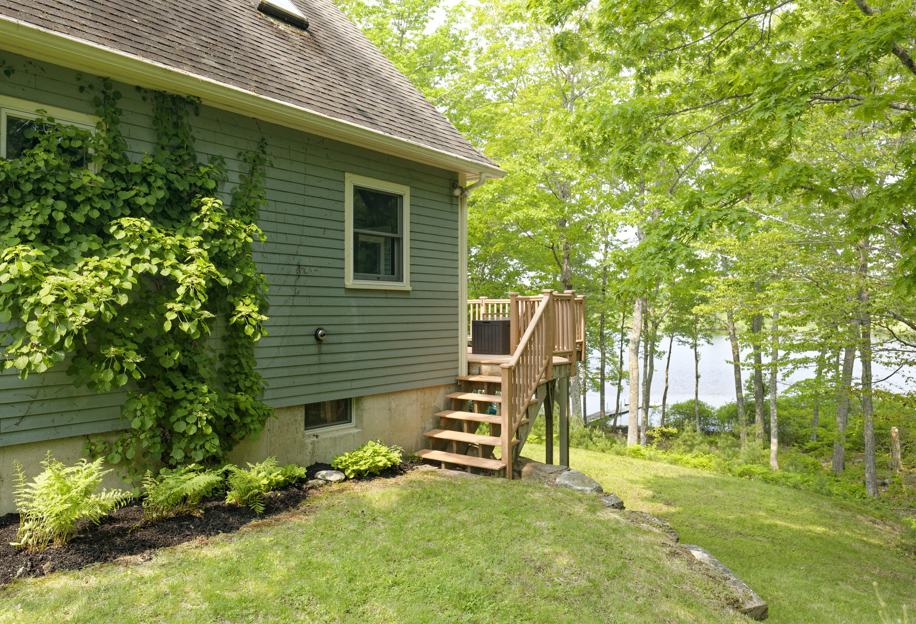 94 West View Lane