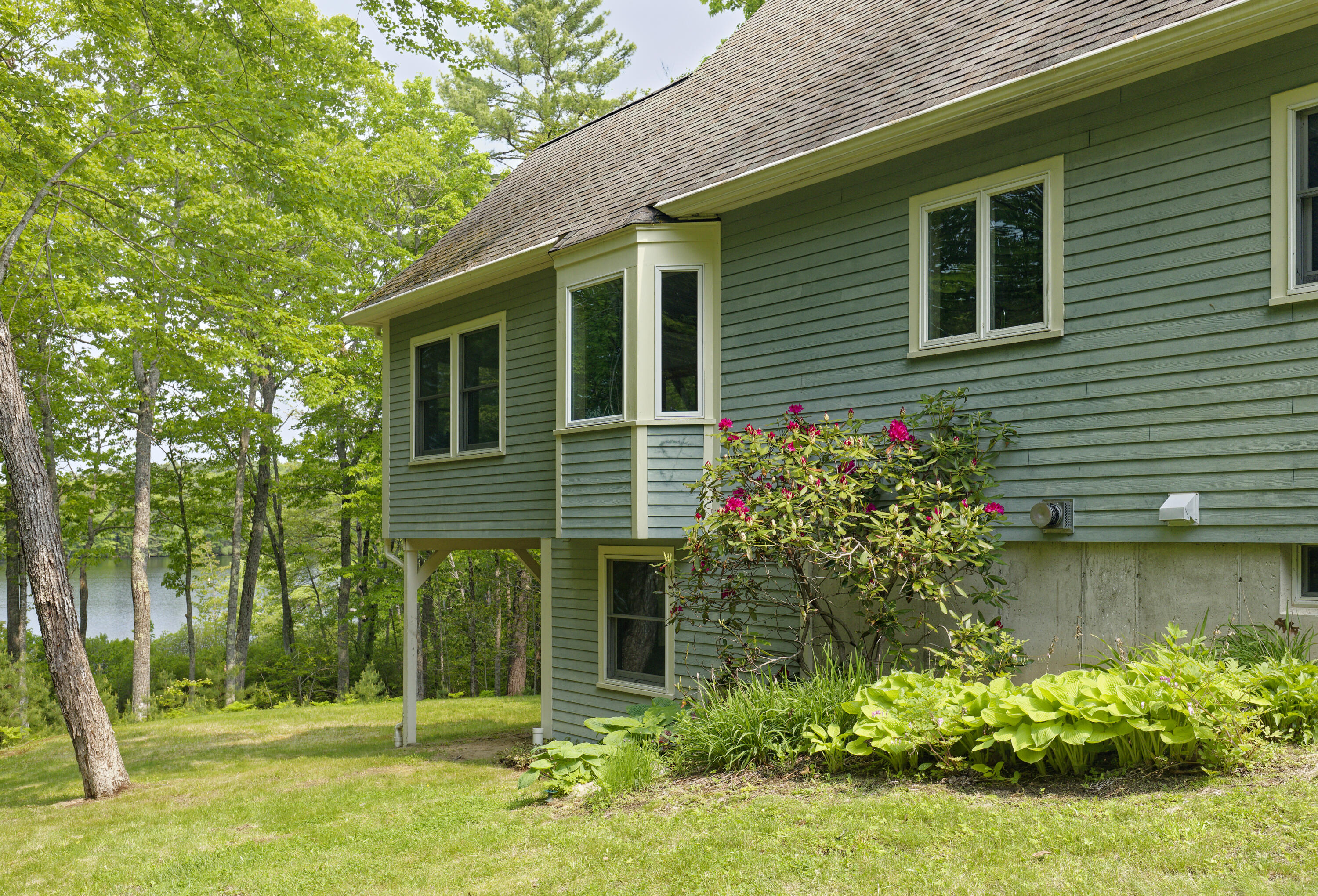 94 West View Lane