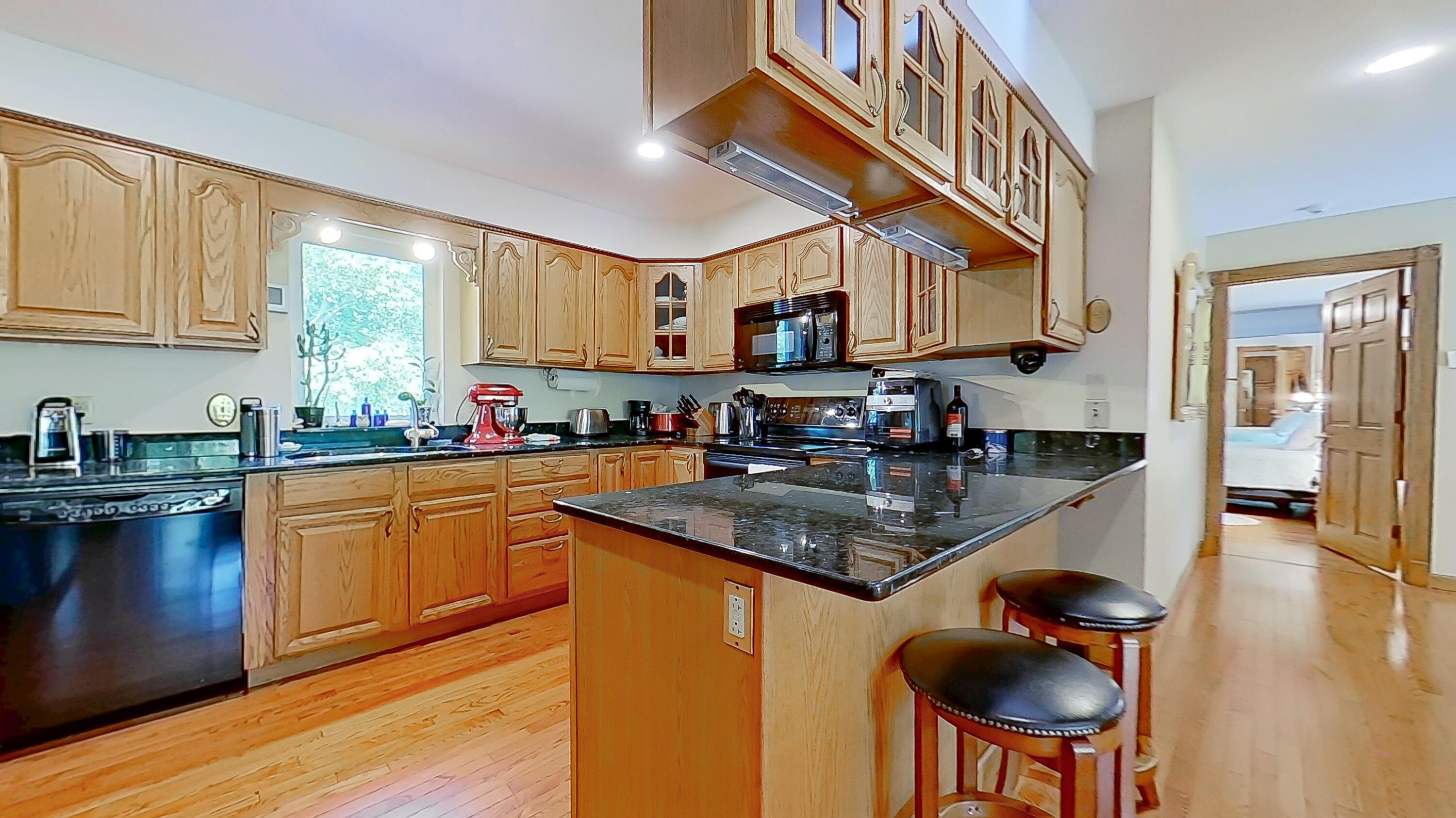 986 Finntown Road