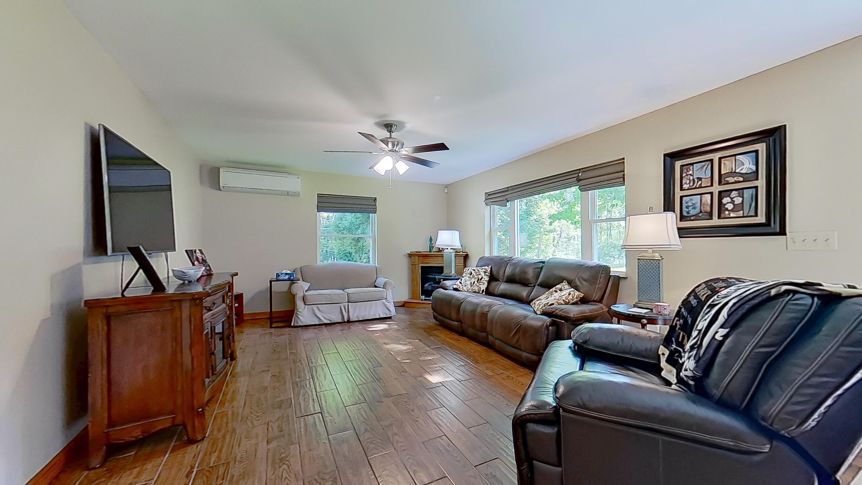986 Finntown Road