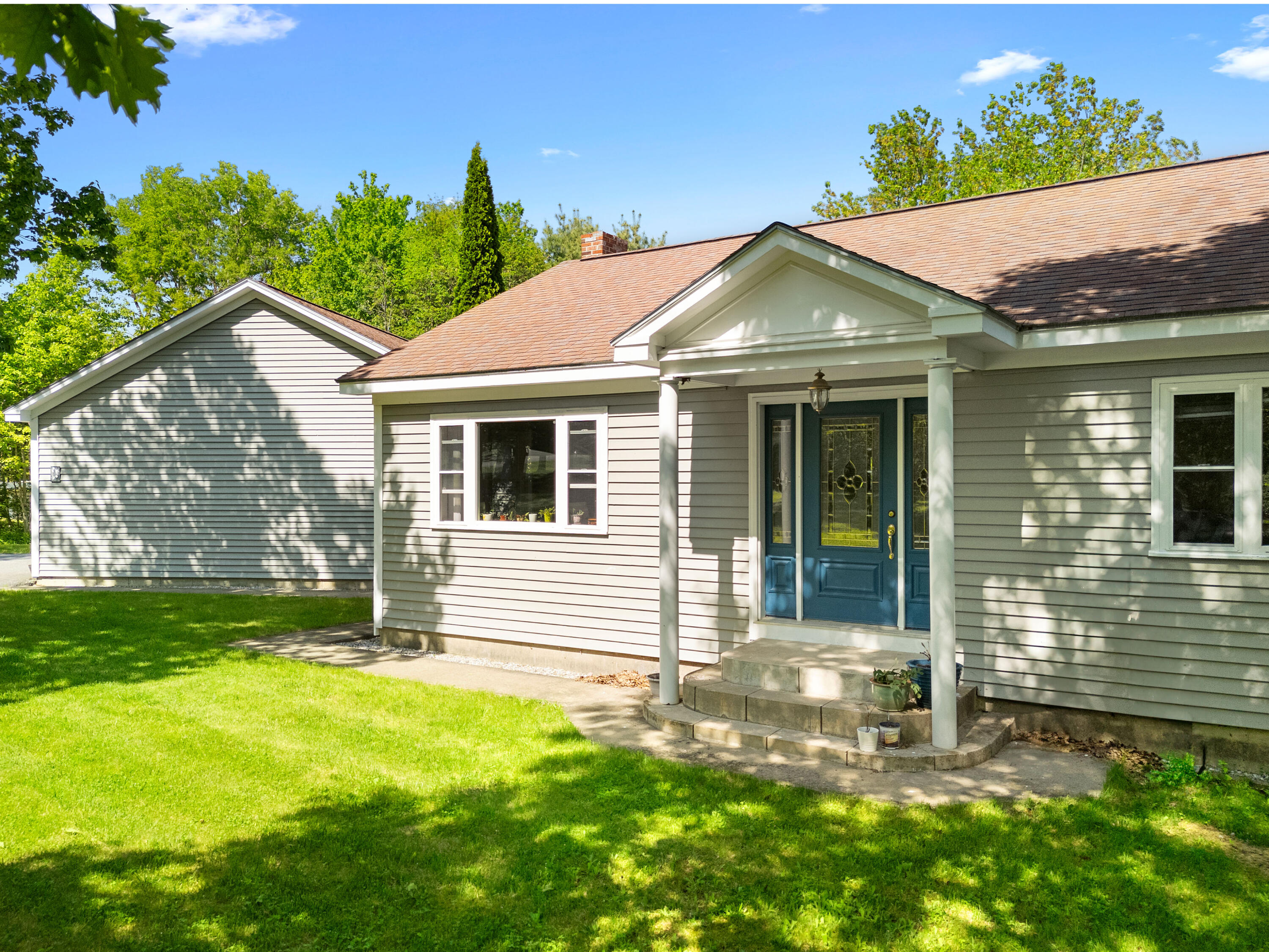 986 Finntown Road