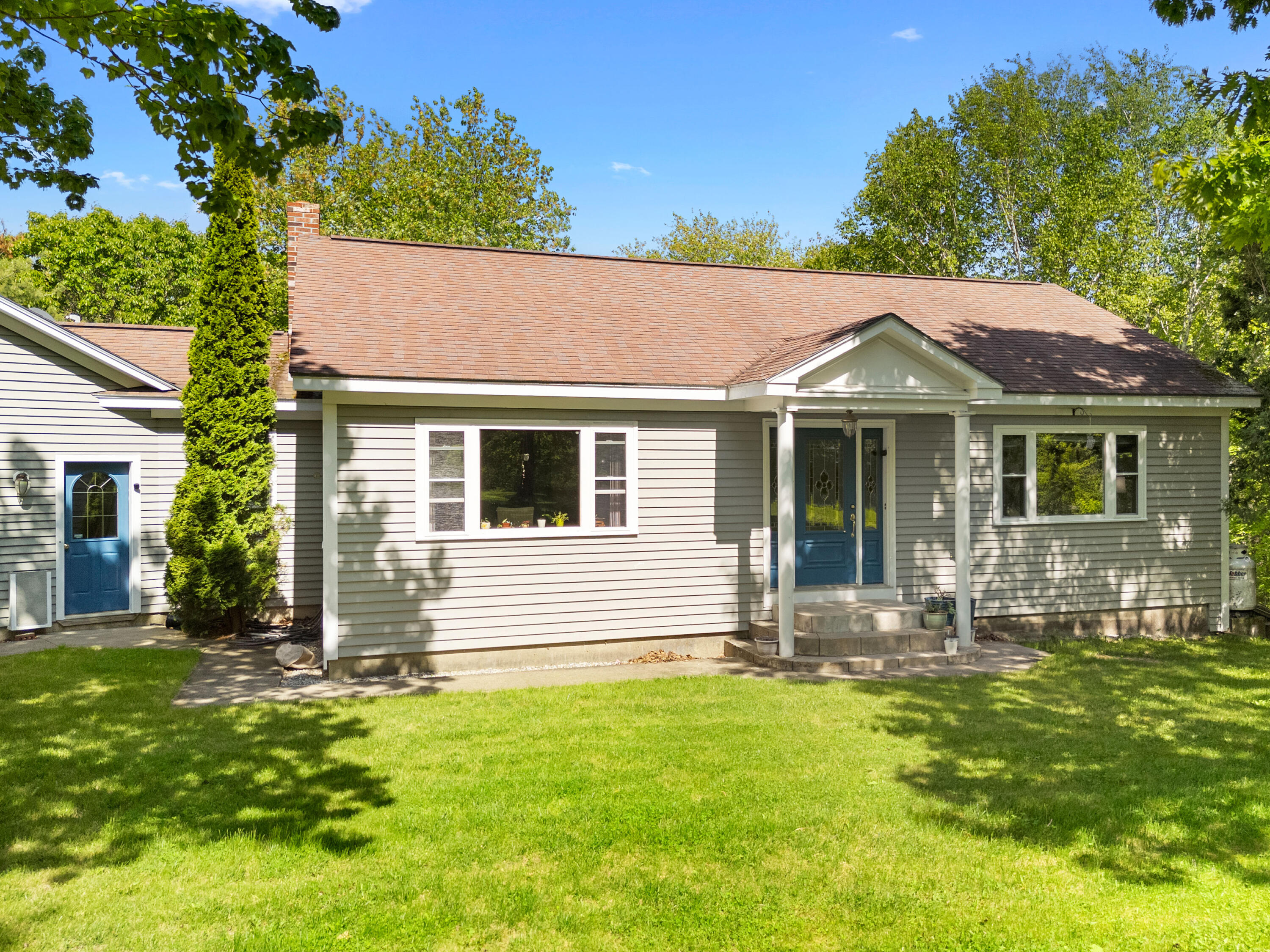 986 Finntown Road