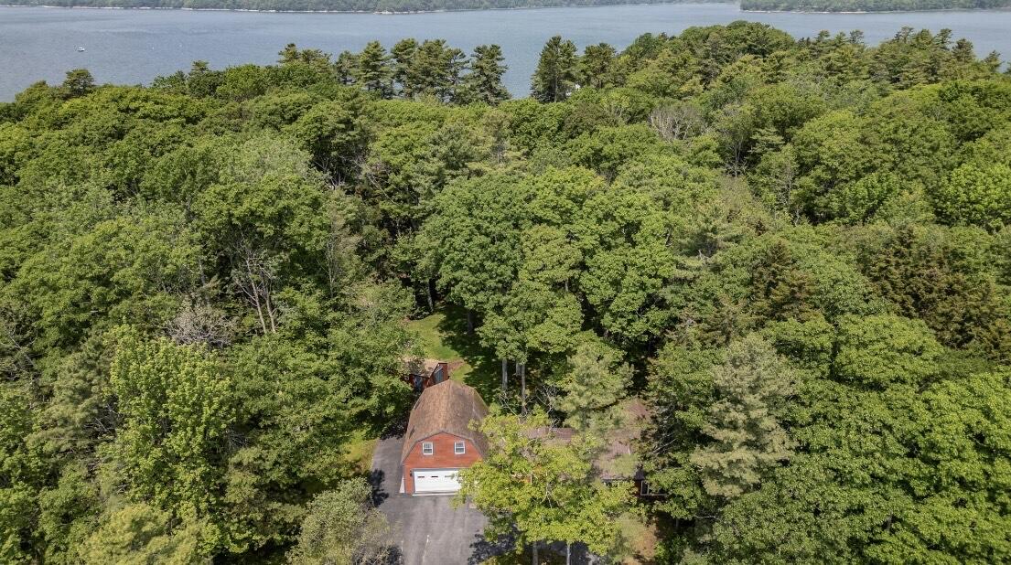 386 Lower Flying Point Road