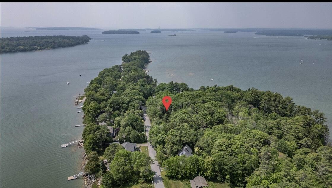 386 Lower Flying Point Road
