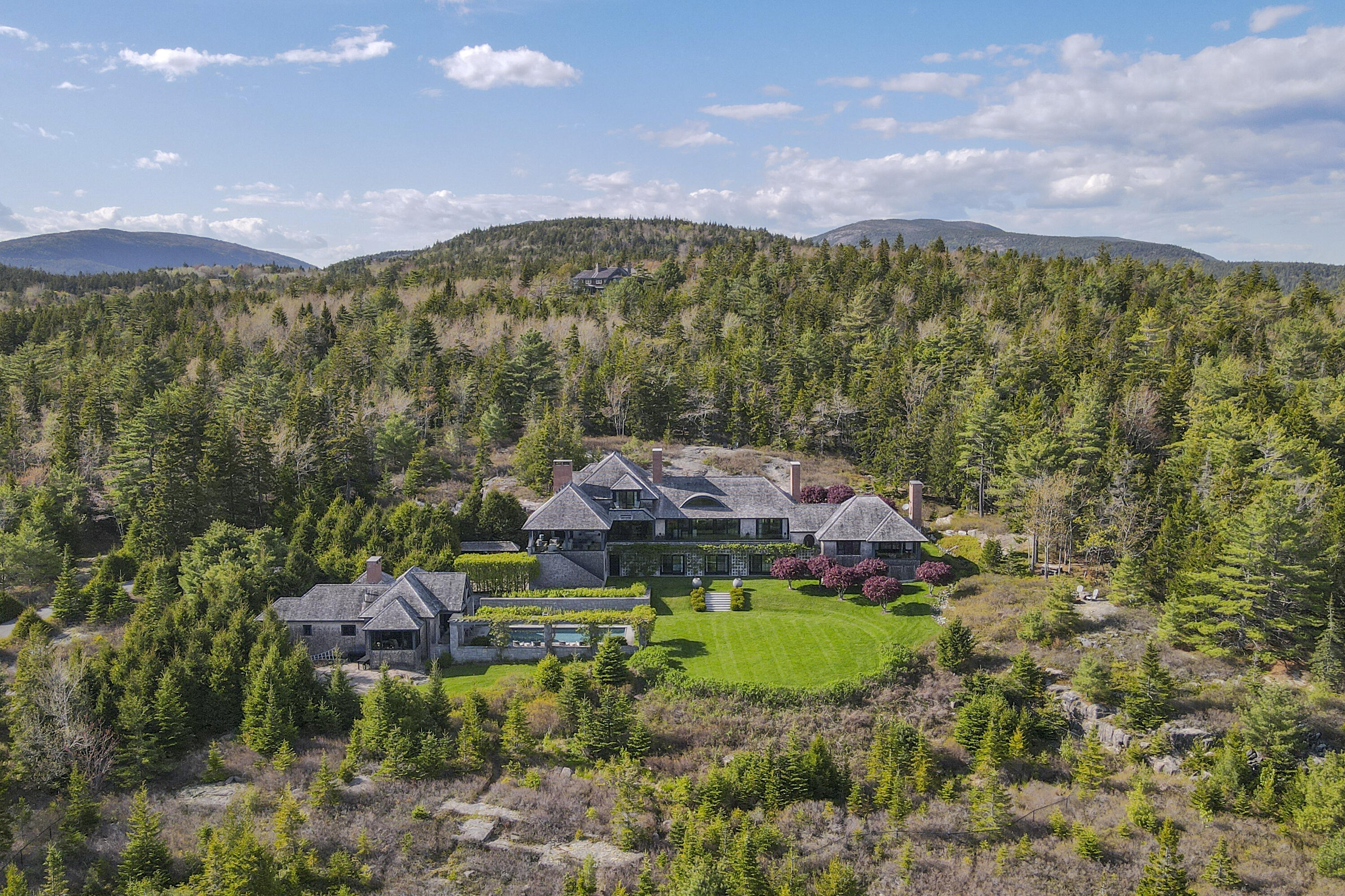 52 Rock Garden Way, Seal Harbor