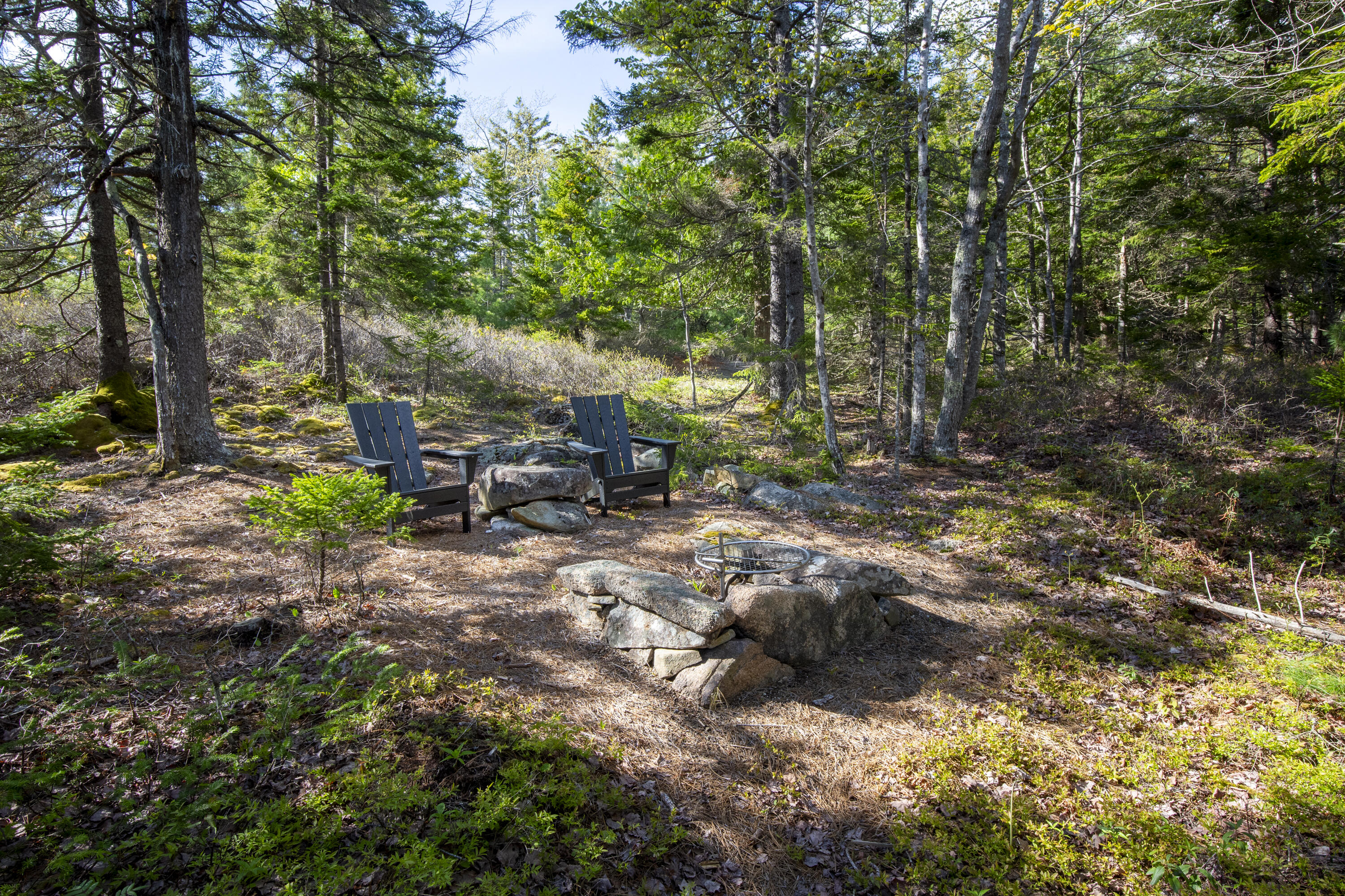 52 Rock Garden Way, Seal Harbor