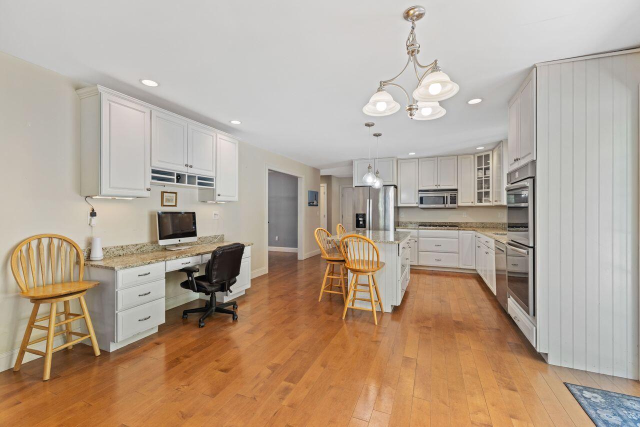 10 Heron Drive