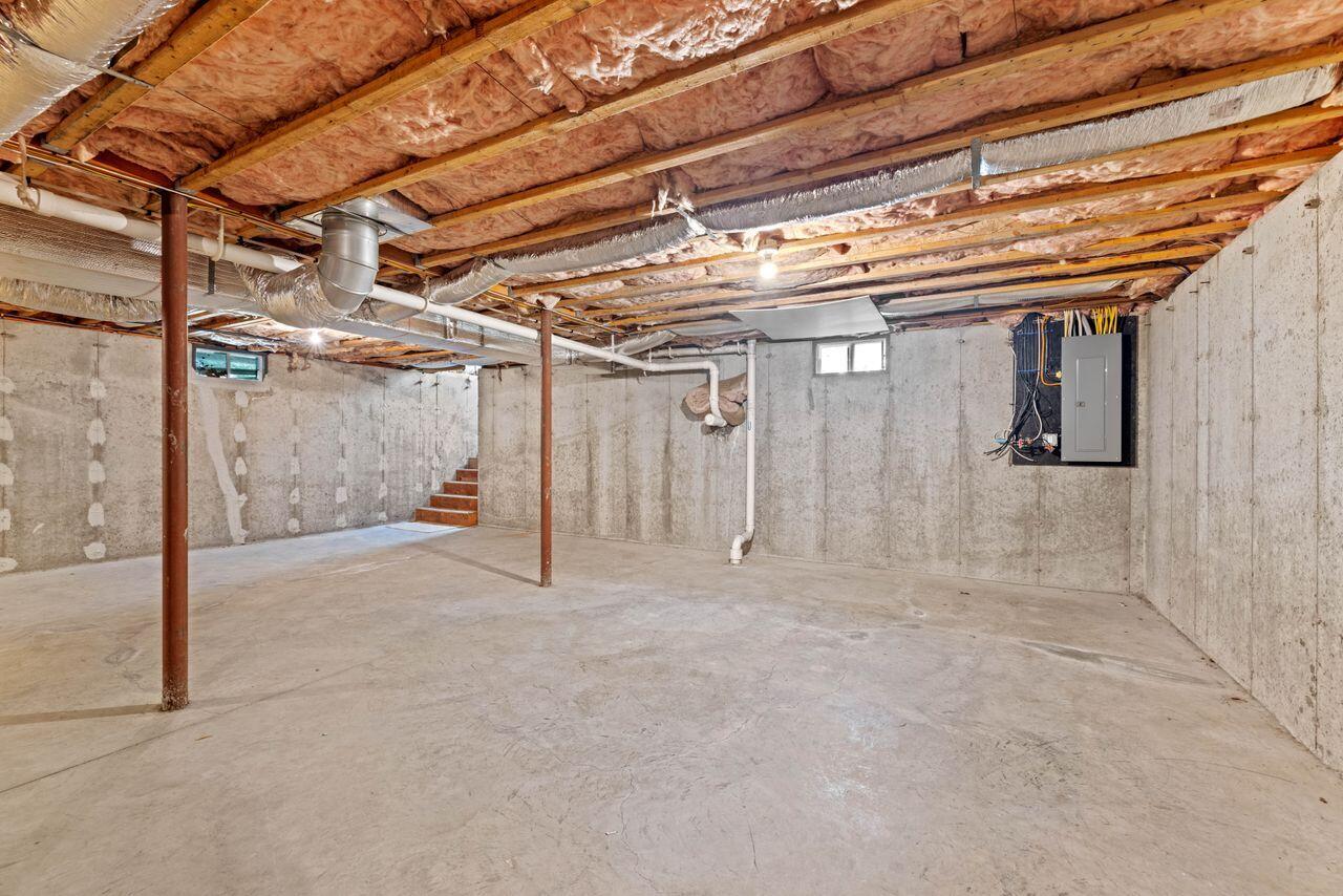 10 Heron Drive