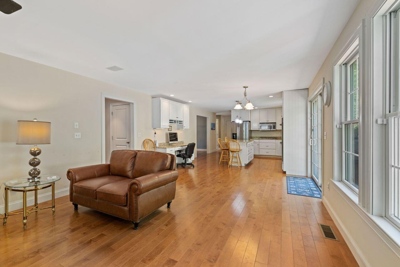 10 Heron Drive