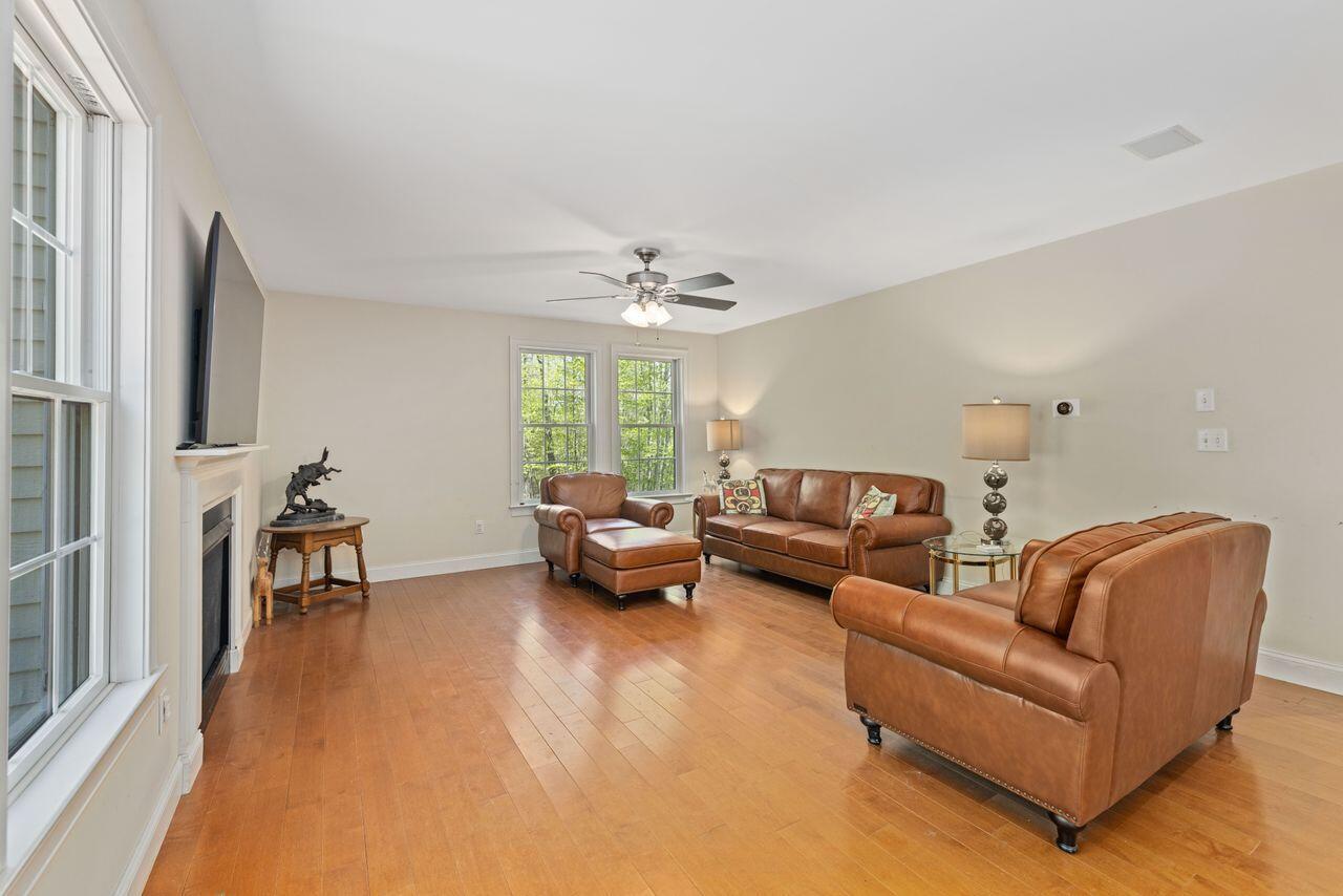 10 Heron Drive