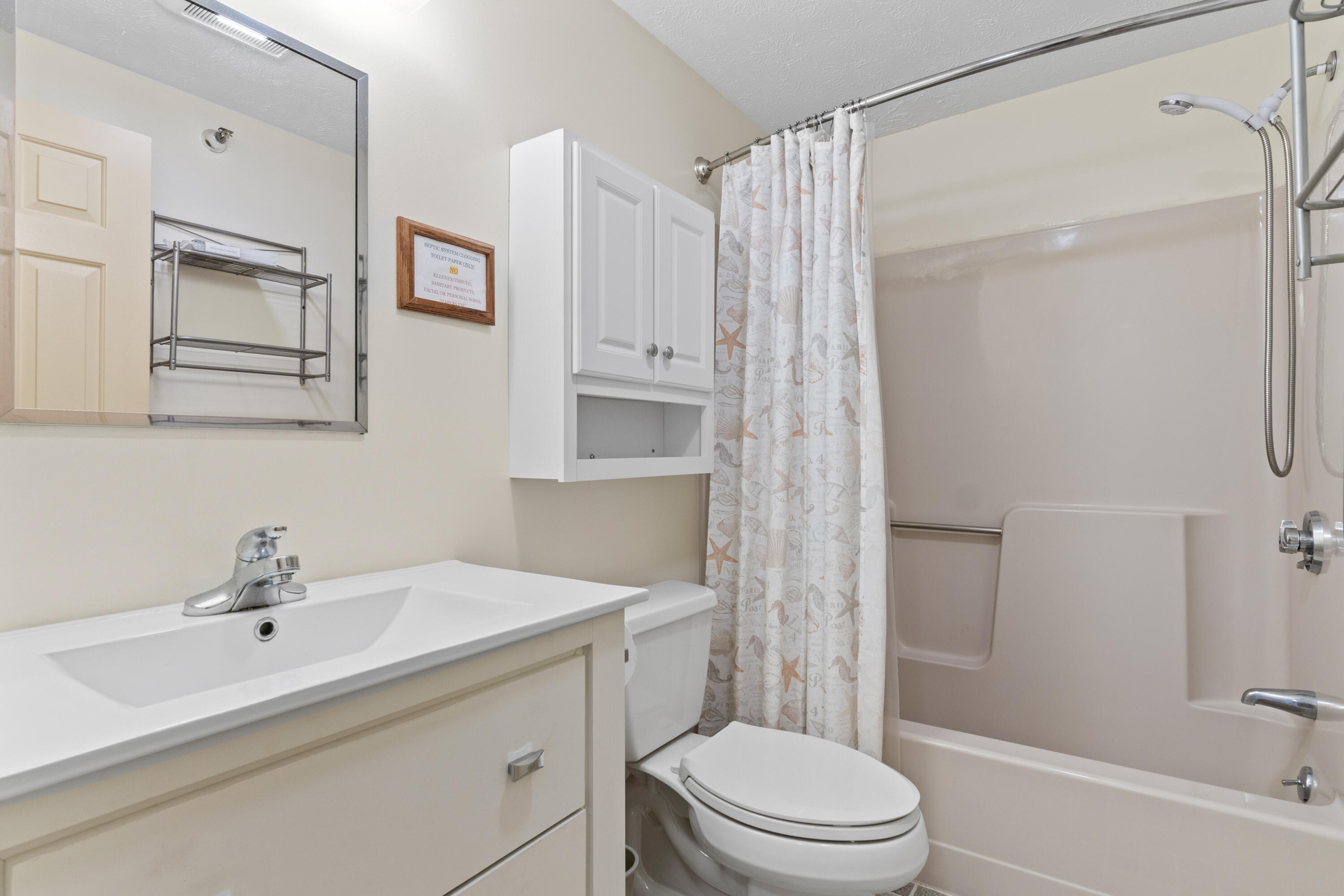 1801 Post Road 118