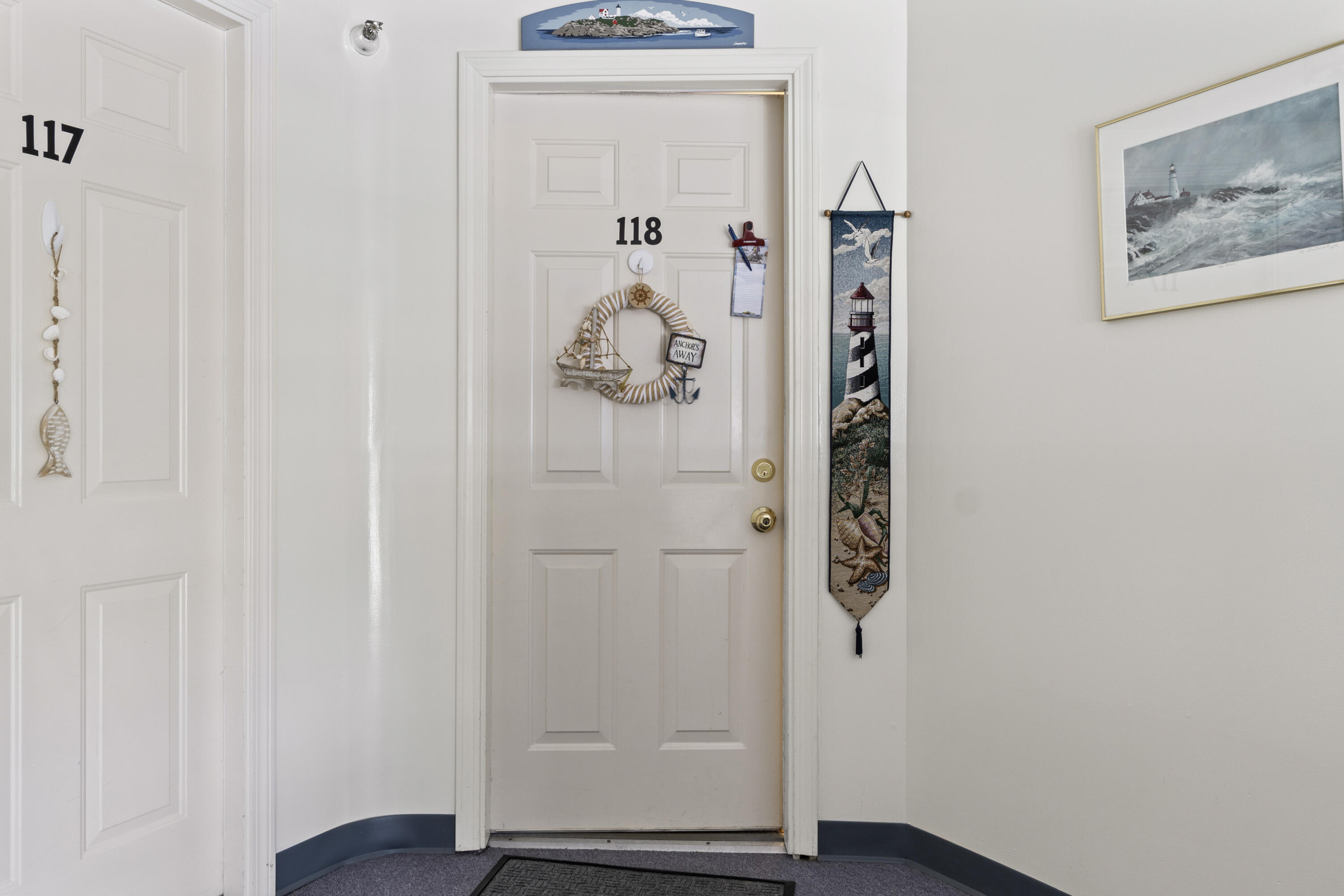 1801 Post Road 118