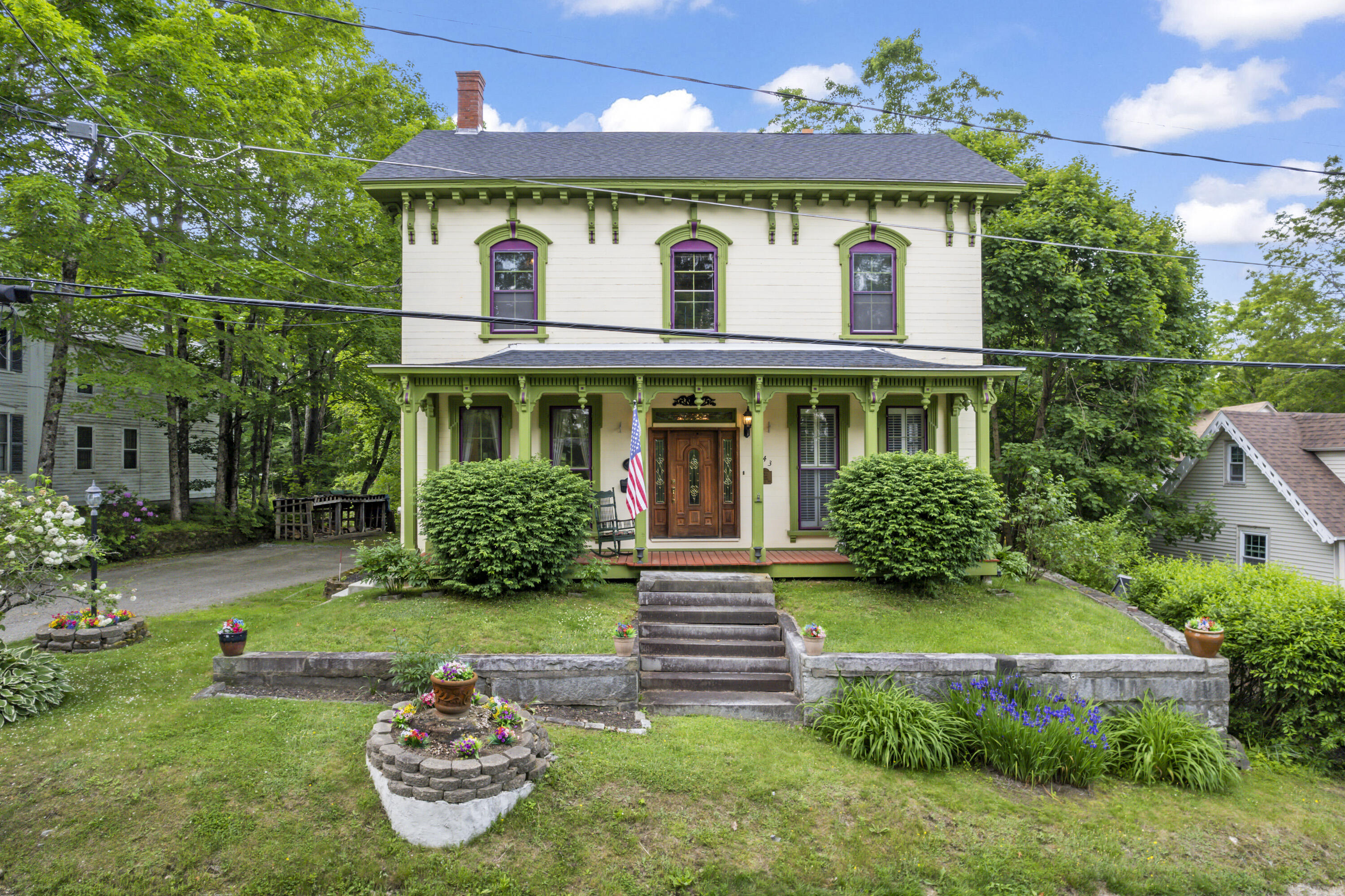 143 Pleasant Street