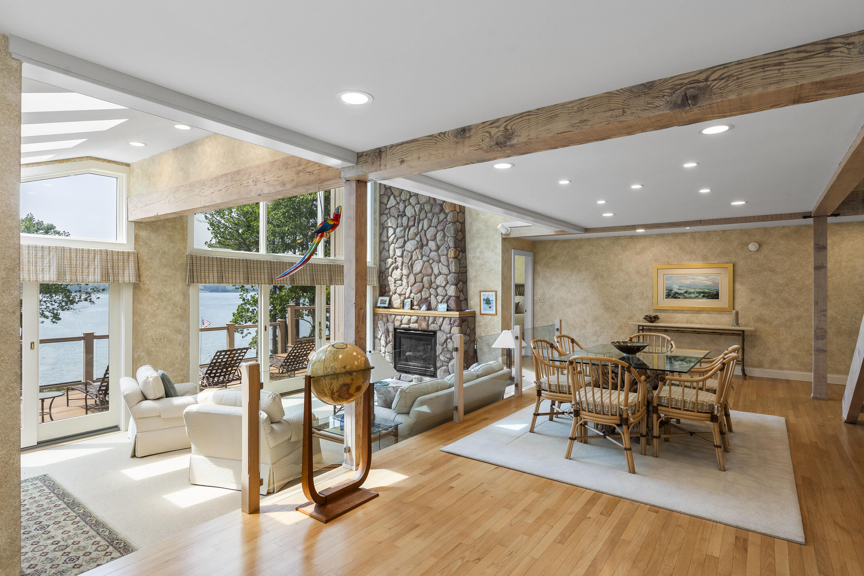 52 Lombos Hole Road