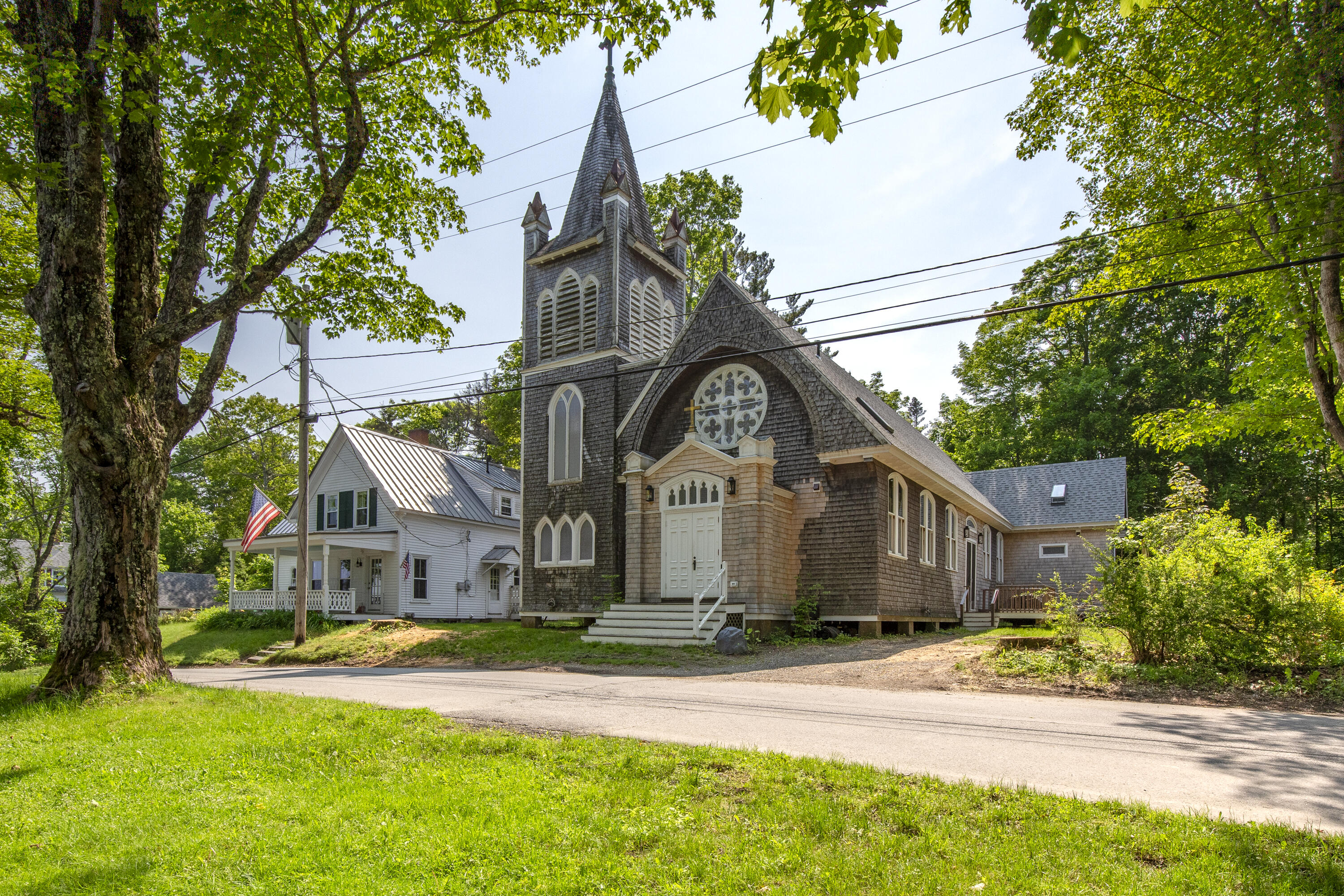 92 Main Street