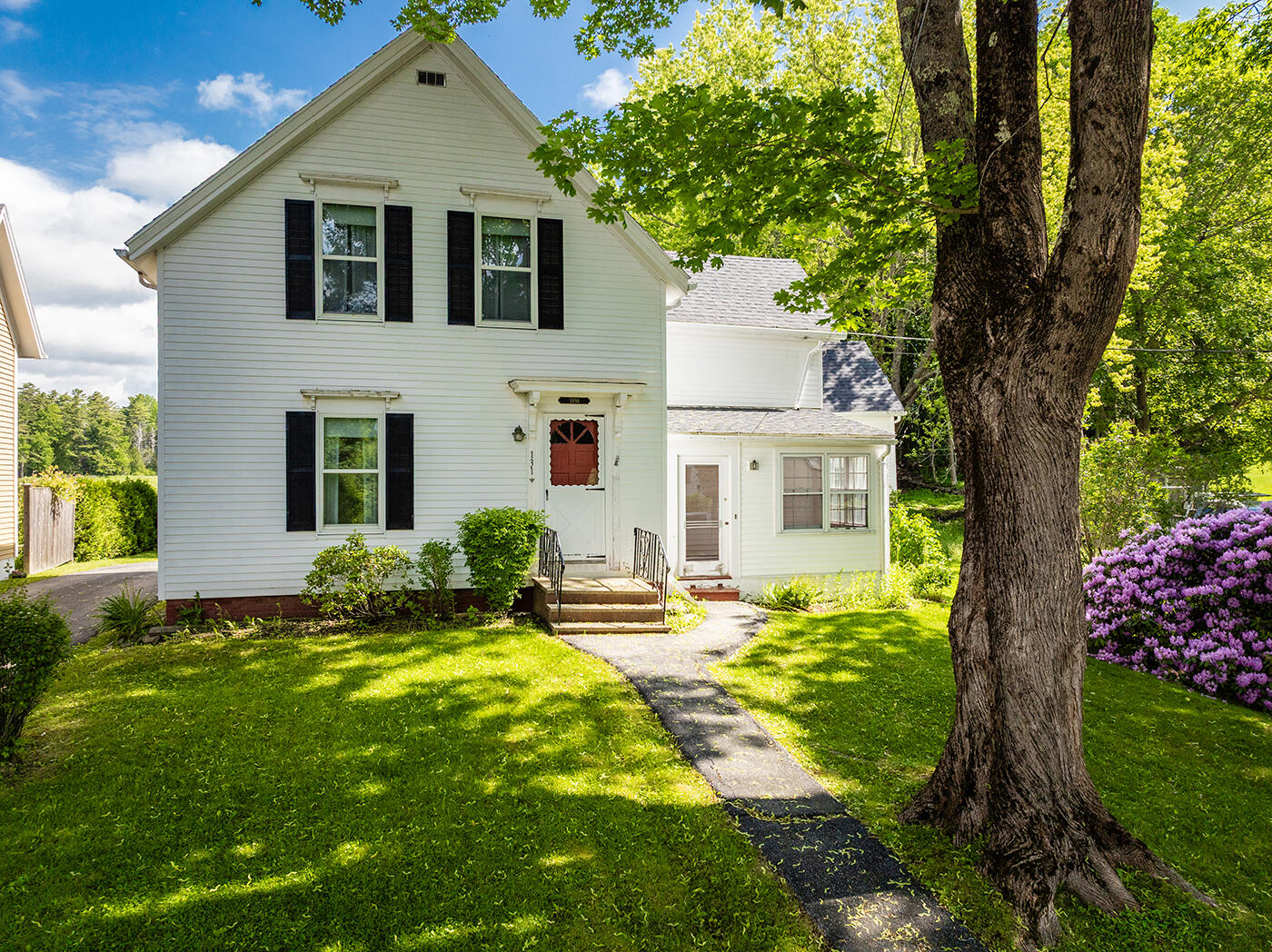 131 Russell Avenue
