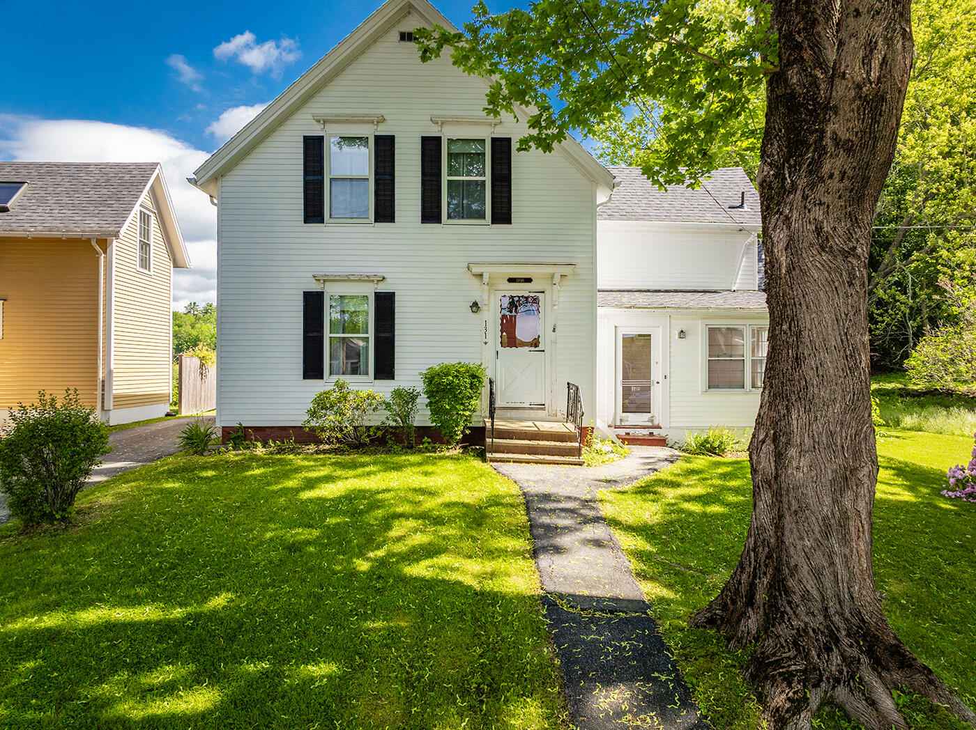 131 Russell Avenue