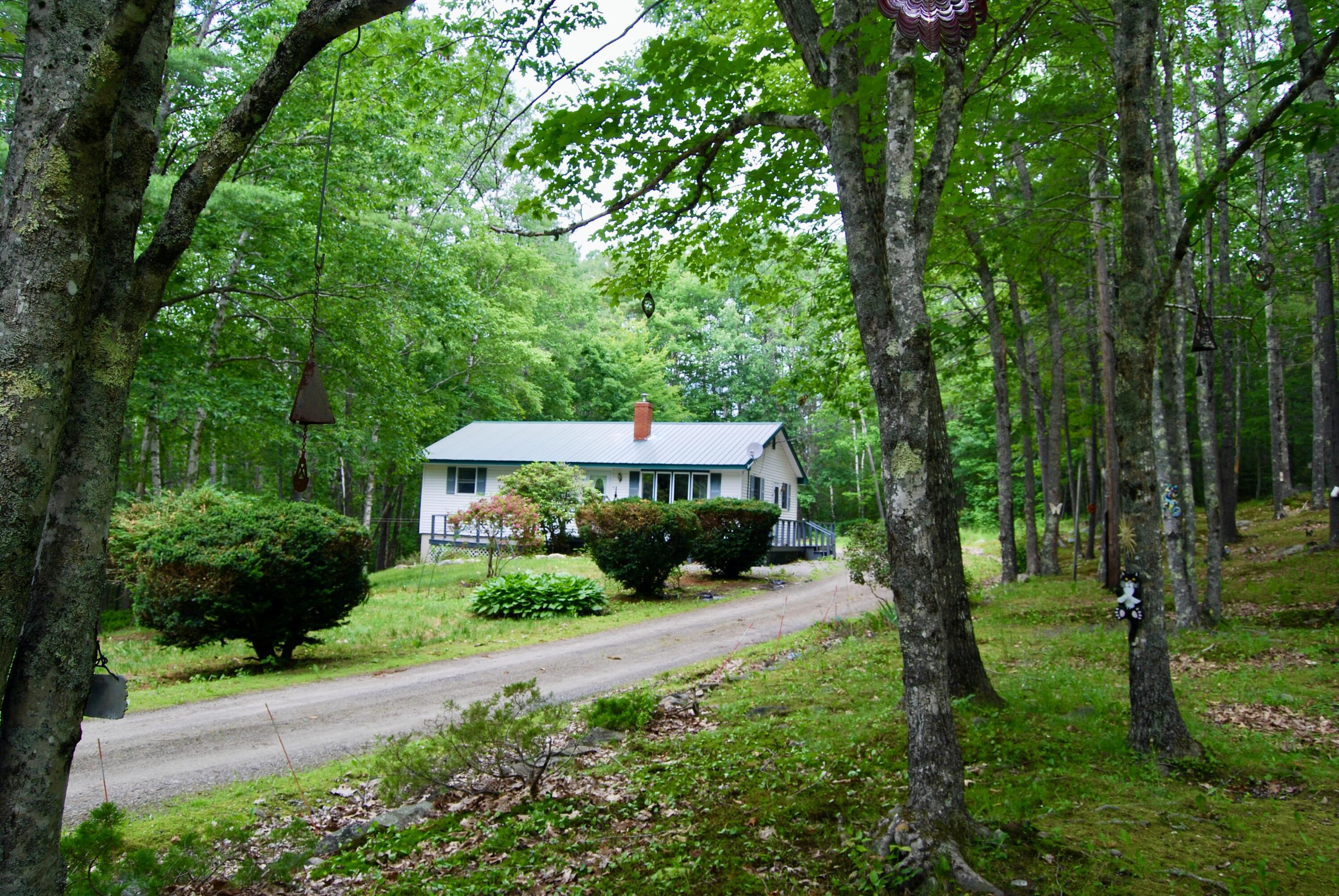 16 Evergreen Estates Road